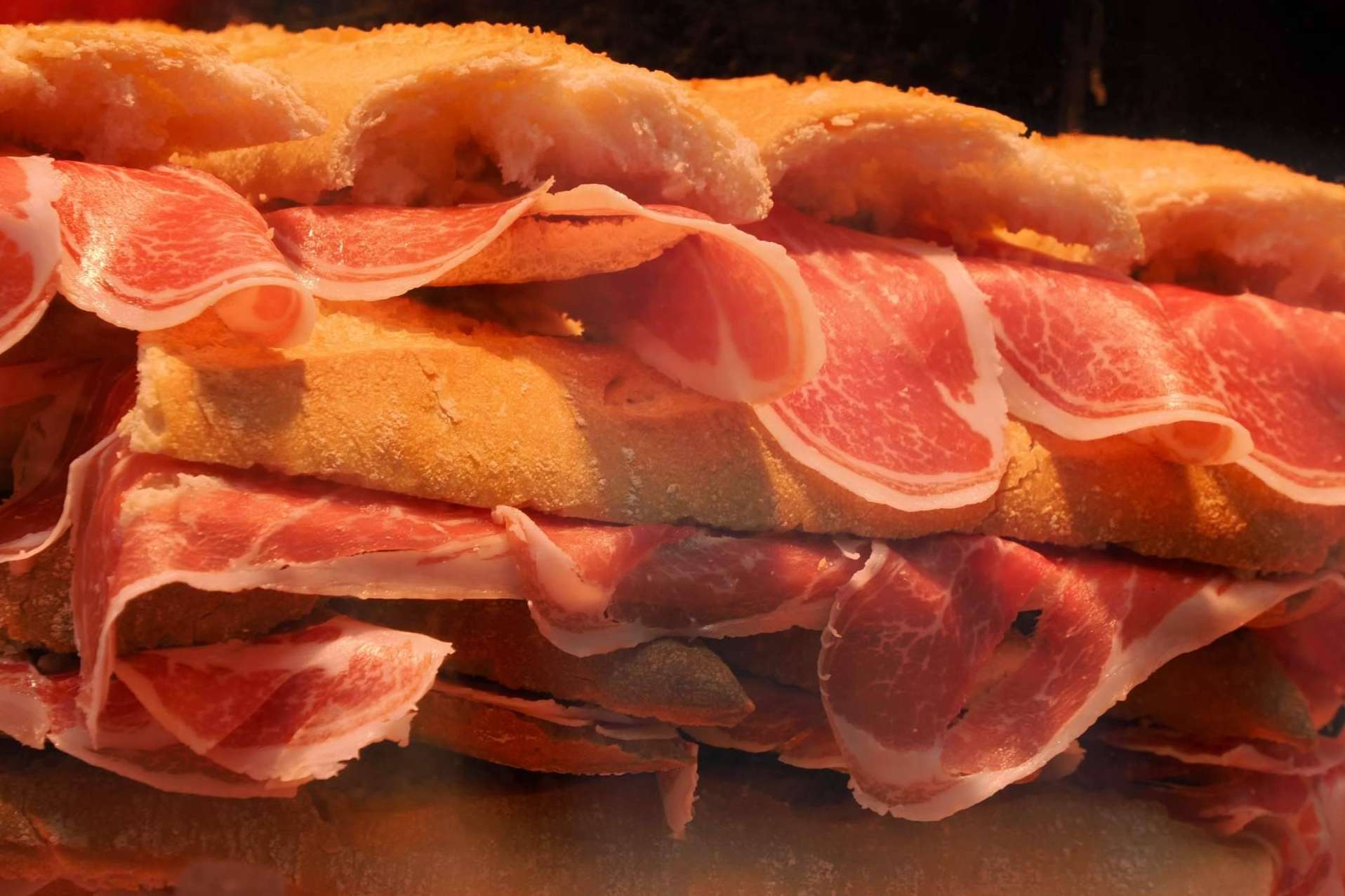 Jamón & Pico ofrece variedad de recetas con jamón ibérico ideales para todo el año