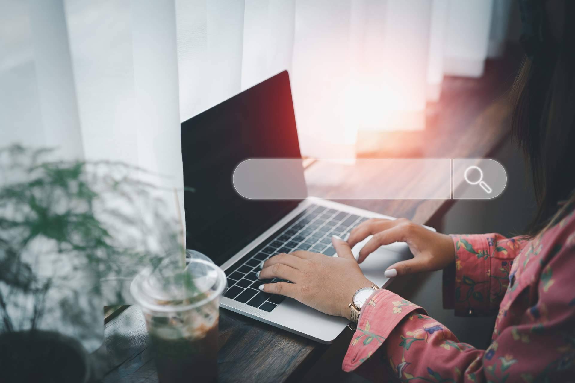 La agencia sucommunitymanager.com explica cómo mejorar el posicionamiento de la web y conseguir más clientes