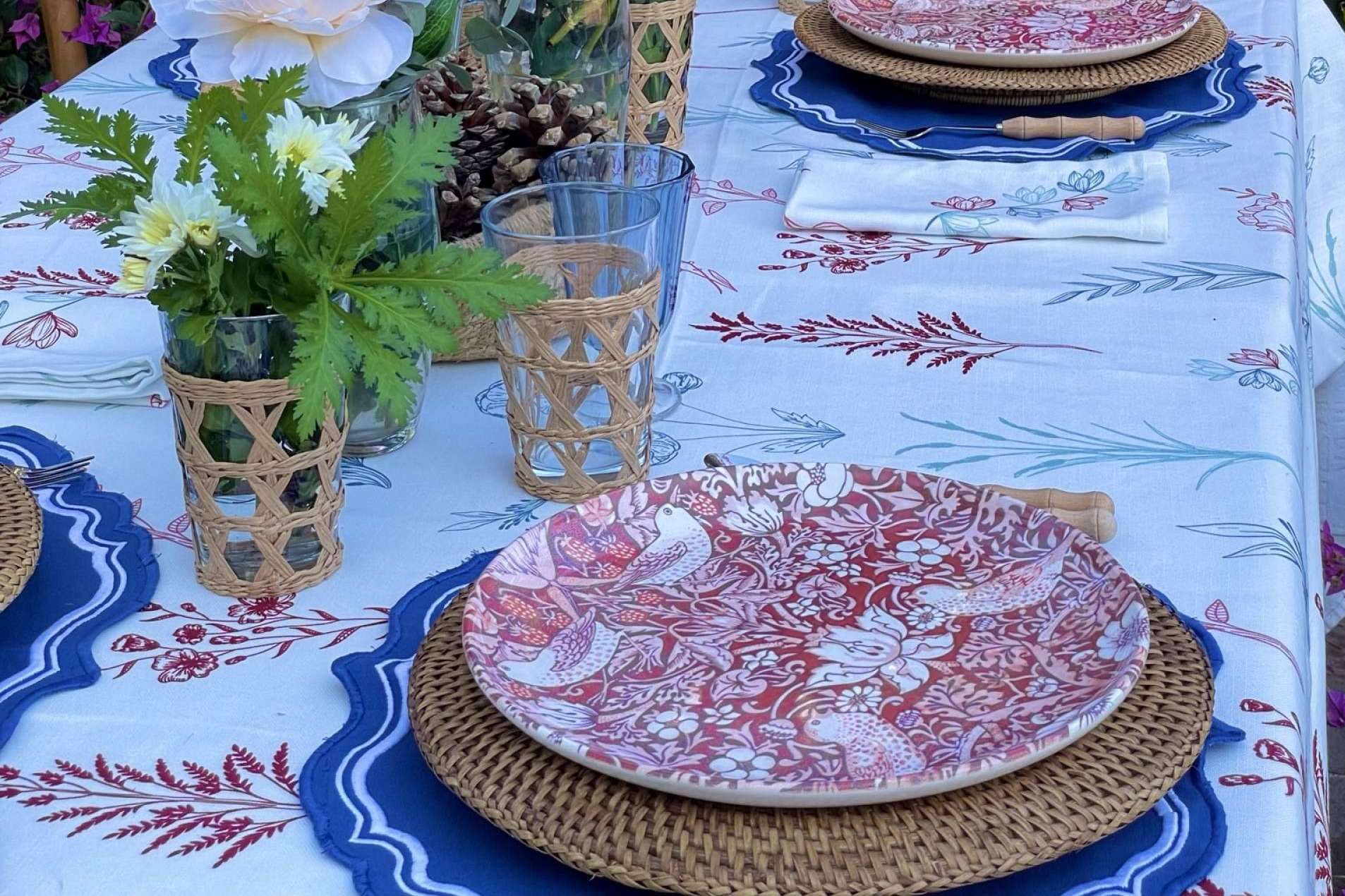 Decorar una mesa elegante con las colecciones de vajillas y textiles de Goodies