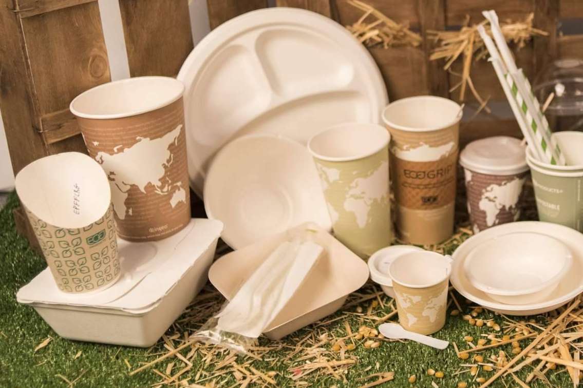 Un referente en distribución de envases compostables para el canal HORECA, Ecofami