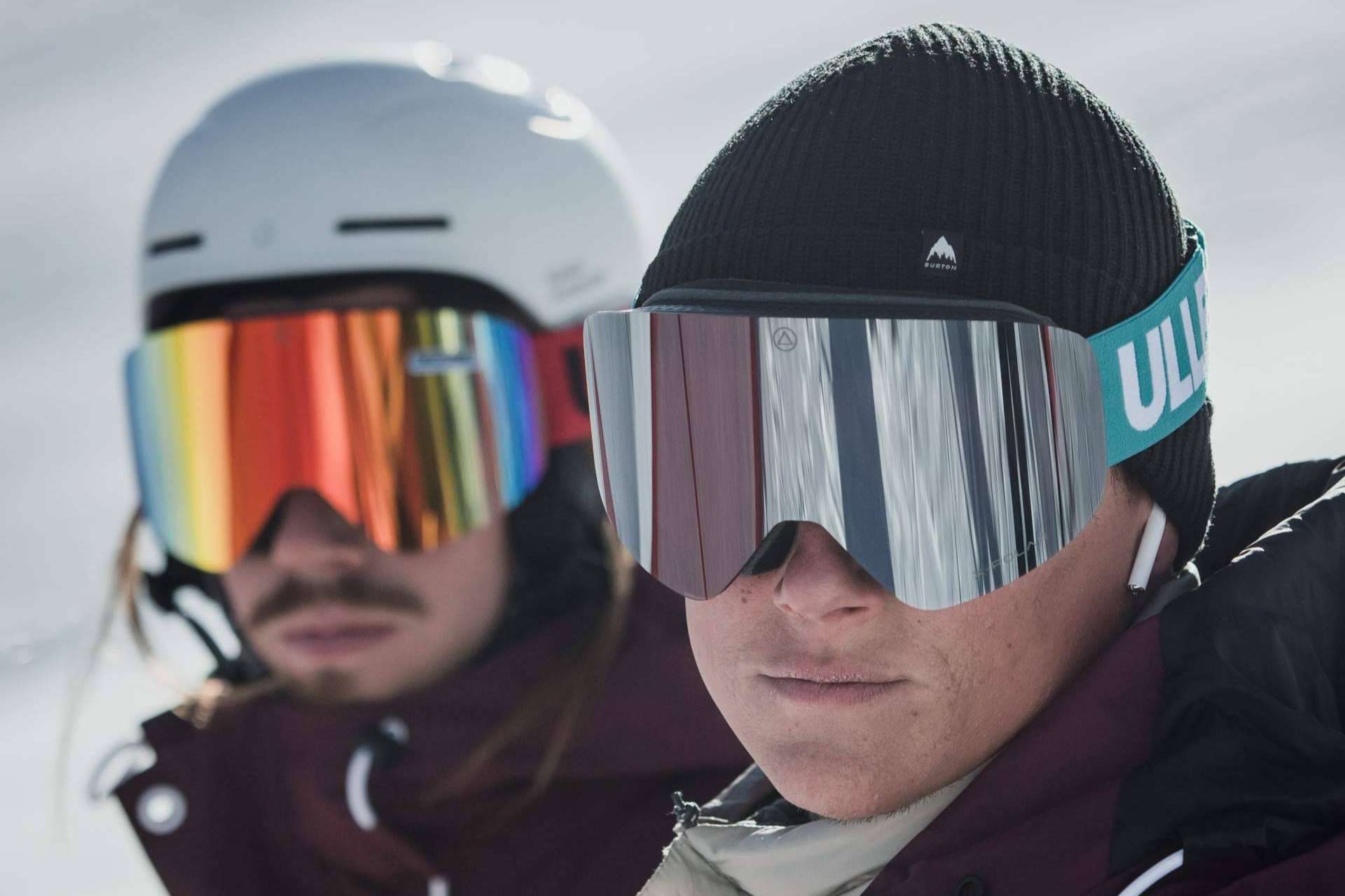 La marca de esquí Uller la lía en Sierra Nevada