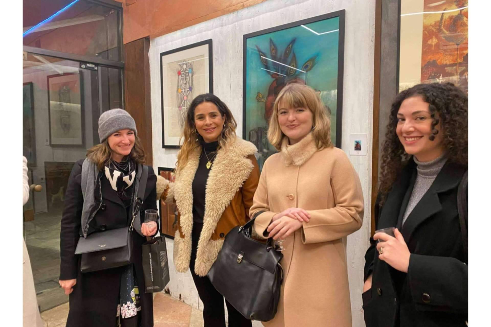 La artista Martha Sáenz participa a una exposición surrealista dedicada a Leonora Carrington