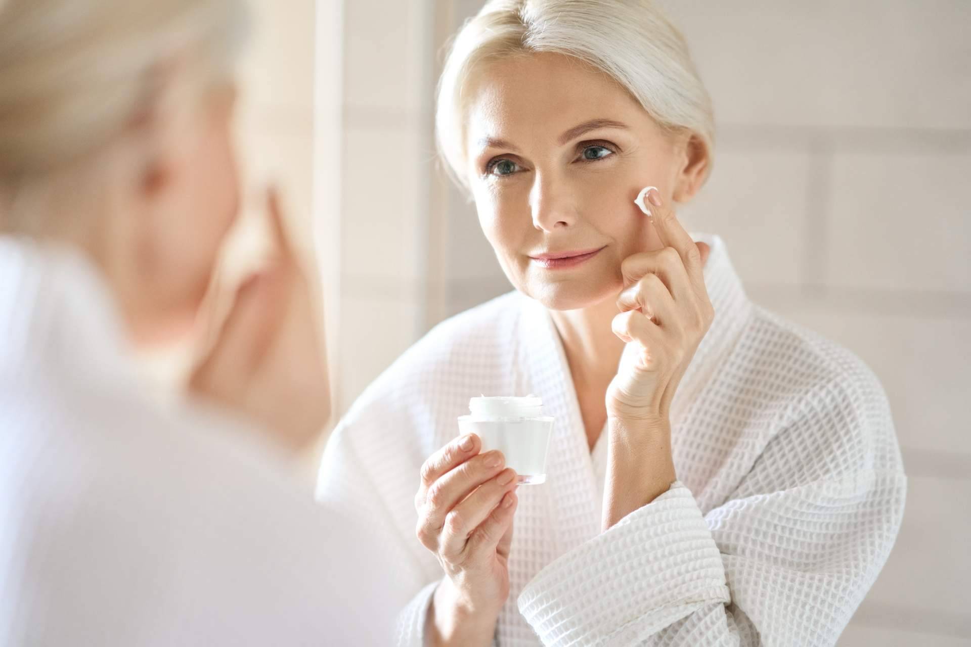 Productos dermatológicos de calidad disponibles en la farmacia Laura Garín