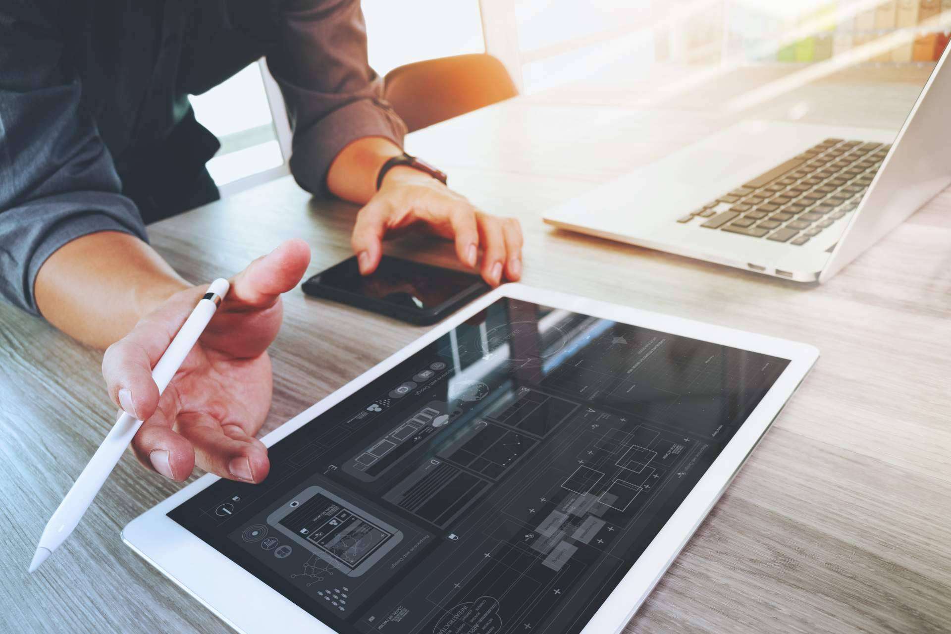 Diseño web amateur vs diseño web profesional, con El Informático Personal