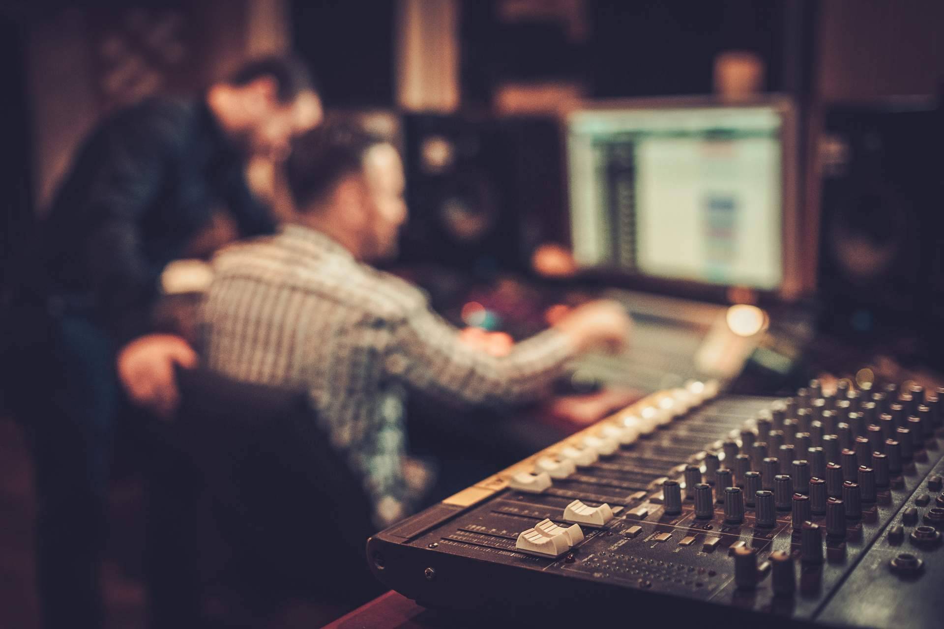¿Qué posibilidades de crecimiento laboral a nivel internacional existen en el sector de la música?