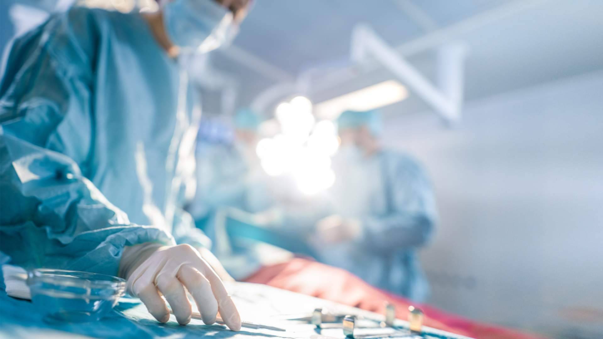 Entrevista al experto en cirugía general y digestiva Barcelona, el Dr. Javier Martínez Pascuas