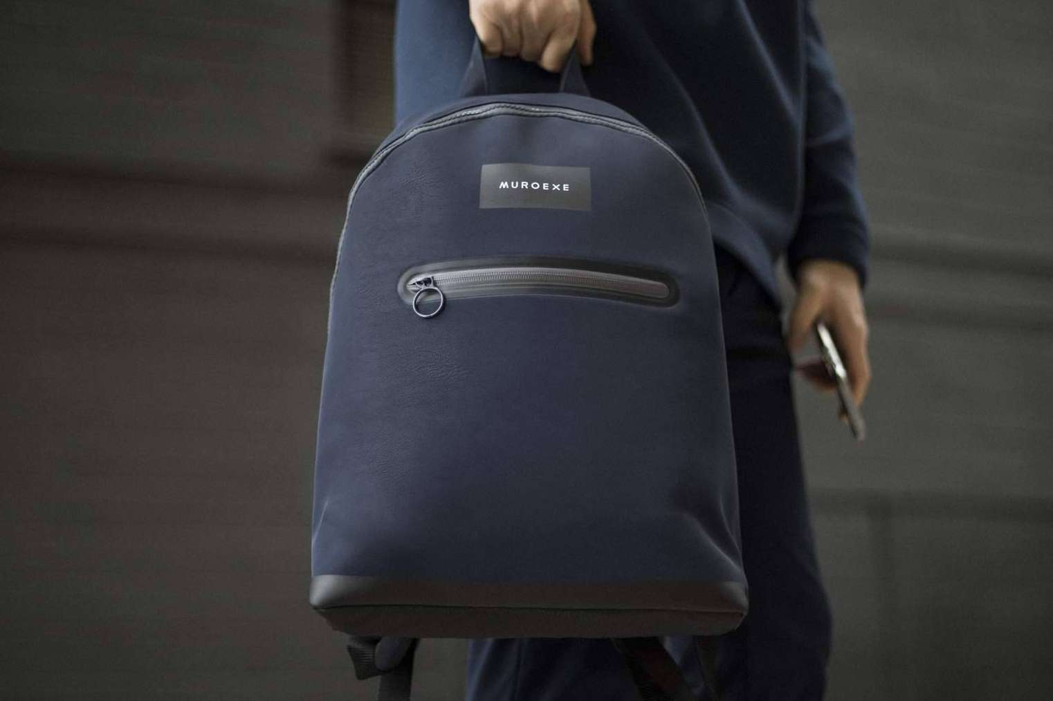 Muroexe presenta su línea de accesorios veganos, la cual incluye una amplia variedad de mochilas y bolsos