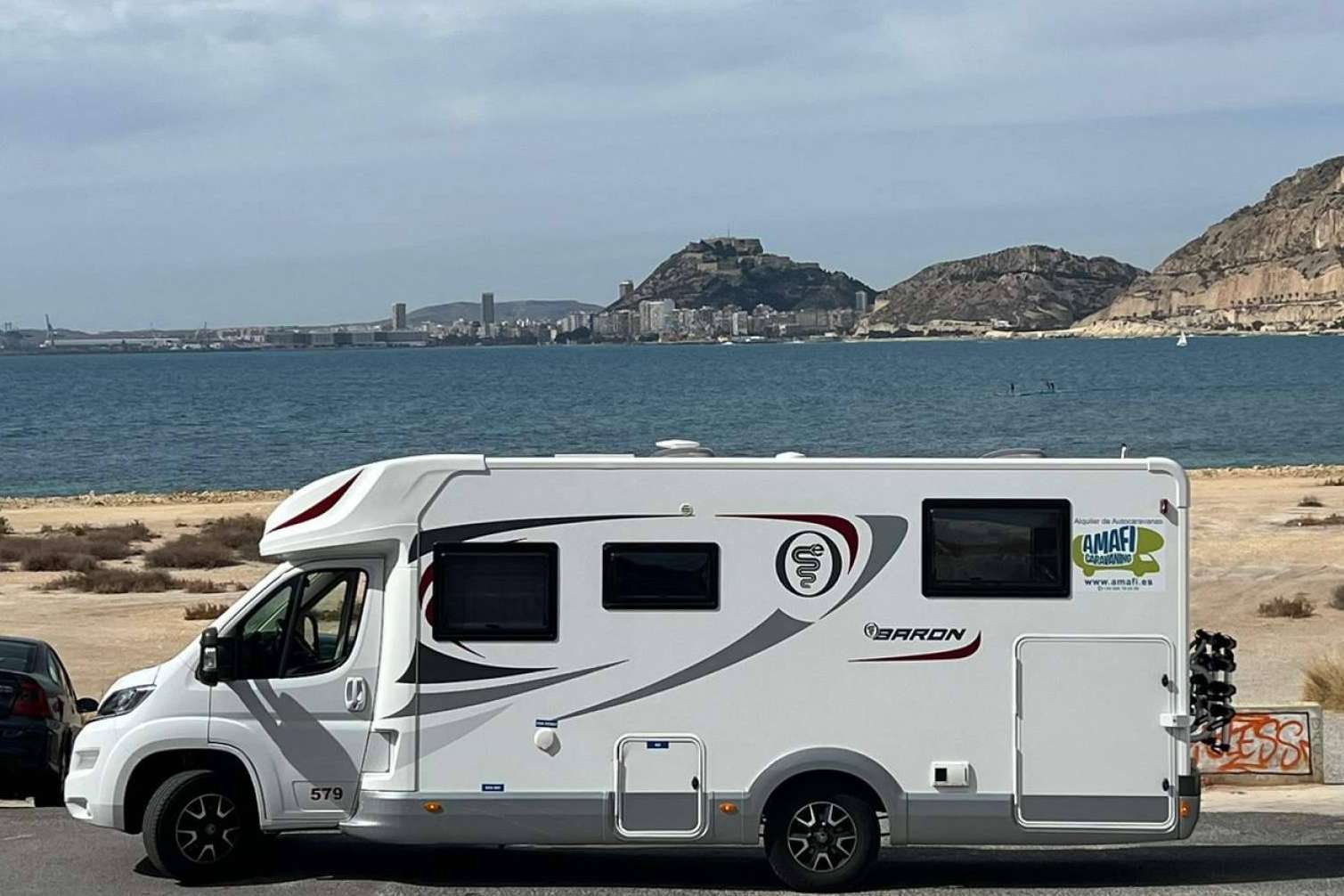 Alquiler de autocaravanas, con Amafi Caravaning