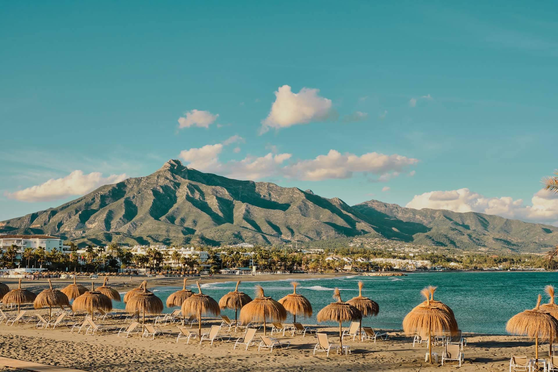 Los beneficios que ofrece la inmobiliaria Marbella con sus casas ubicadas en la Costa del Sol