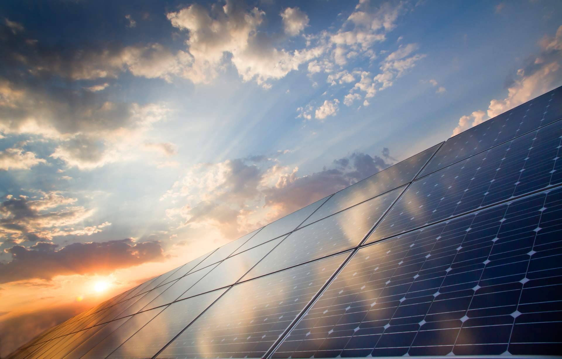 El funcionamiento y la importancia de la energía solar fotovoltaica