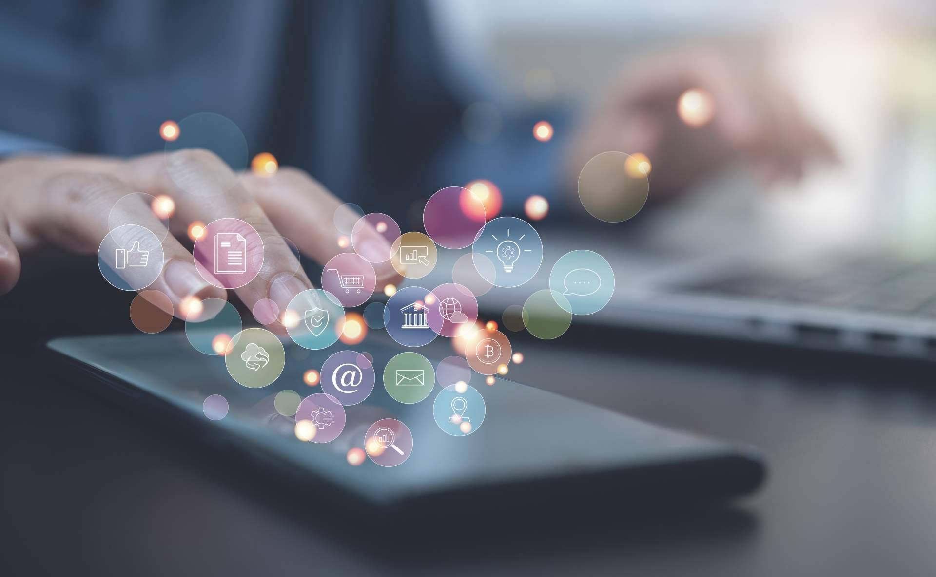 indigitall, una plataforma que garantiza una buena comunicación digital con bots para respuestas automáticas