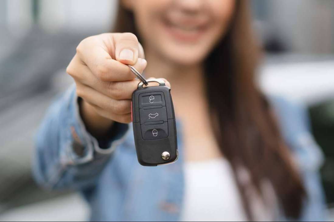 Coche Renting da algunas razones por las que es recomendable el renting para empresas