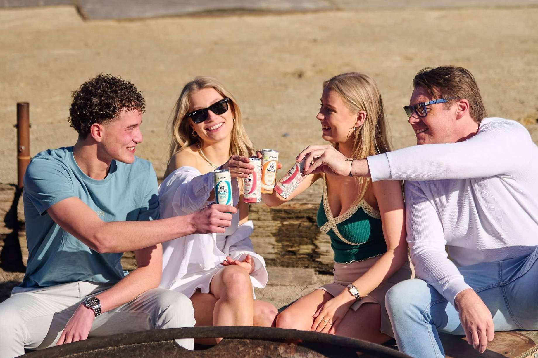 El lanzamiento de la kombucha en lata de GUTsy Captain lanza