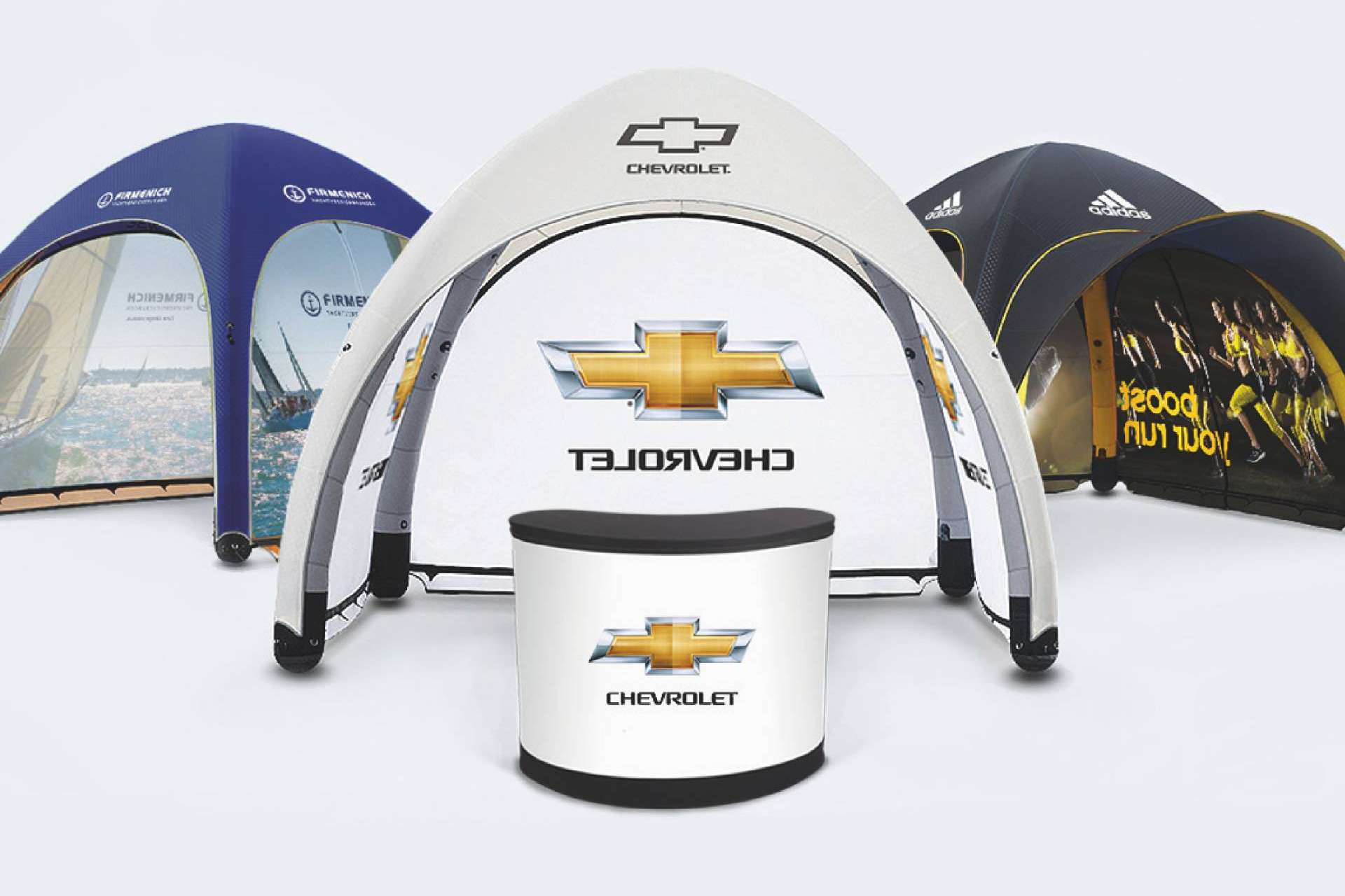 Olikastands dispone de un extenso catálogo de carpas hinchables para diferentes usos y aplicaciones