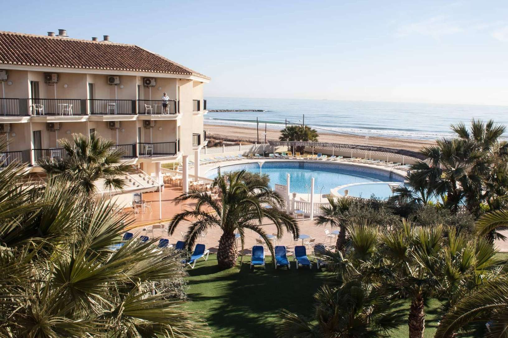 Valhotel, vivir en la playa sabe mejor