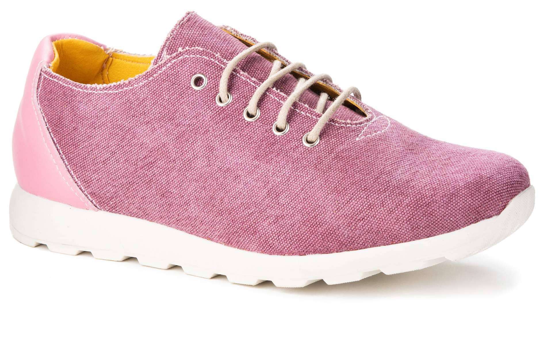 Ecoalkesan, una empresa especializada en zapatillas veganas, que dispone de las certificaciones PETA y ANIMAL FREE
