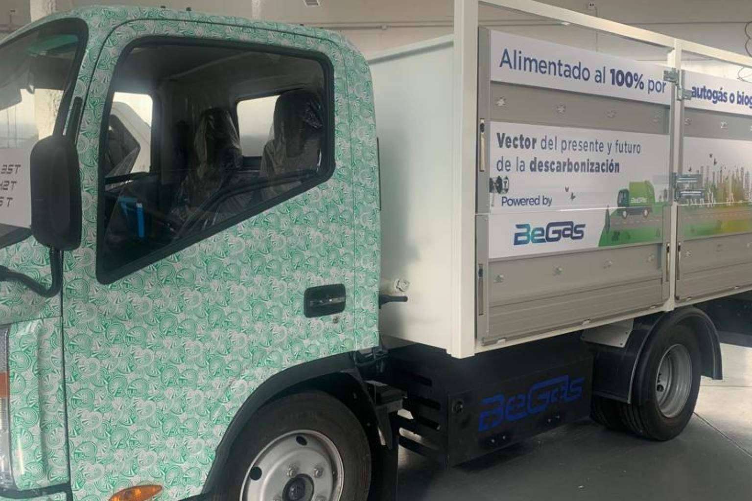 El fabricante de camiones a biogás española, Herko, firma un contrato de colaboración con Atlántica Garantía SA