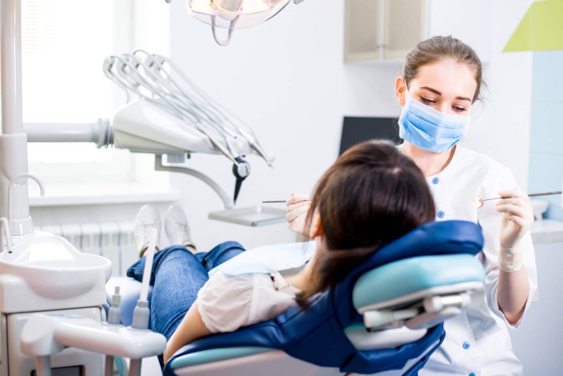 Clínica Dental Agudo Rosa, especialistas en tratamientos de endodoncia dental