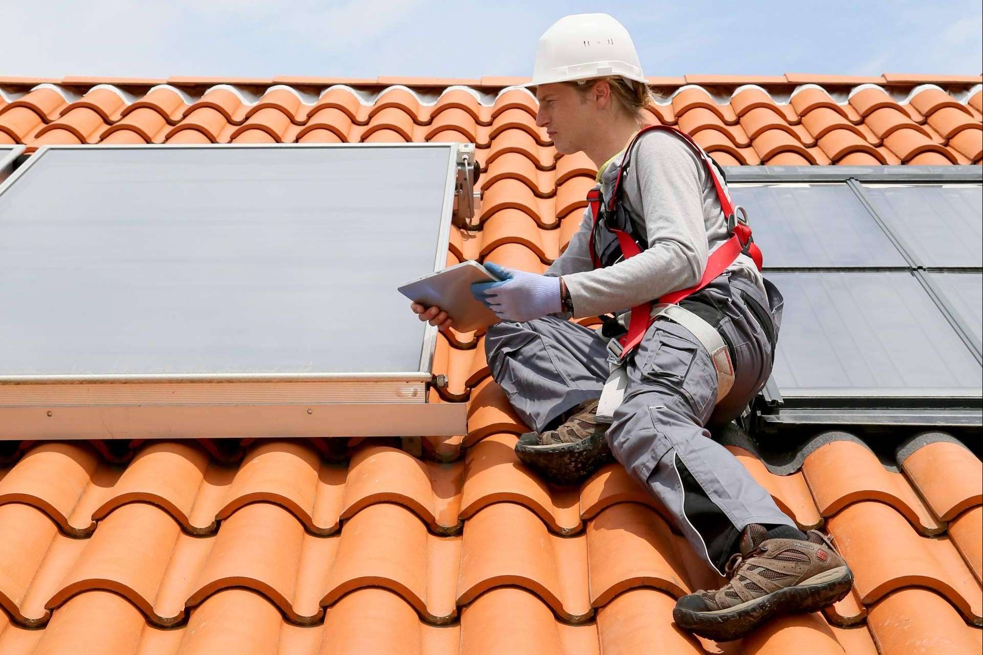 ¿Es posible alquilar placas solares?