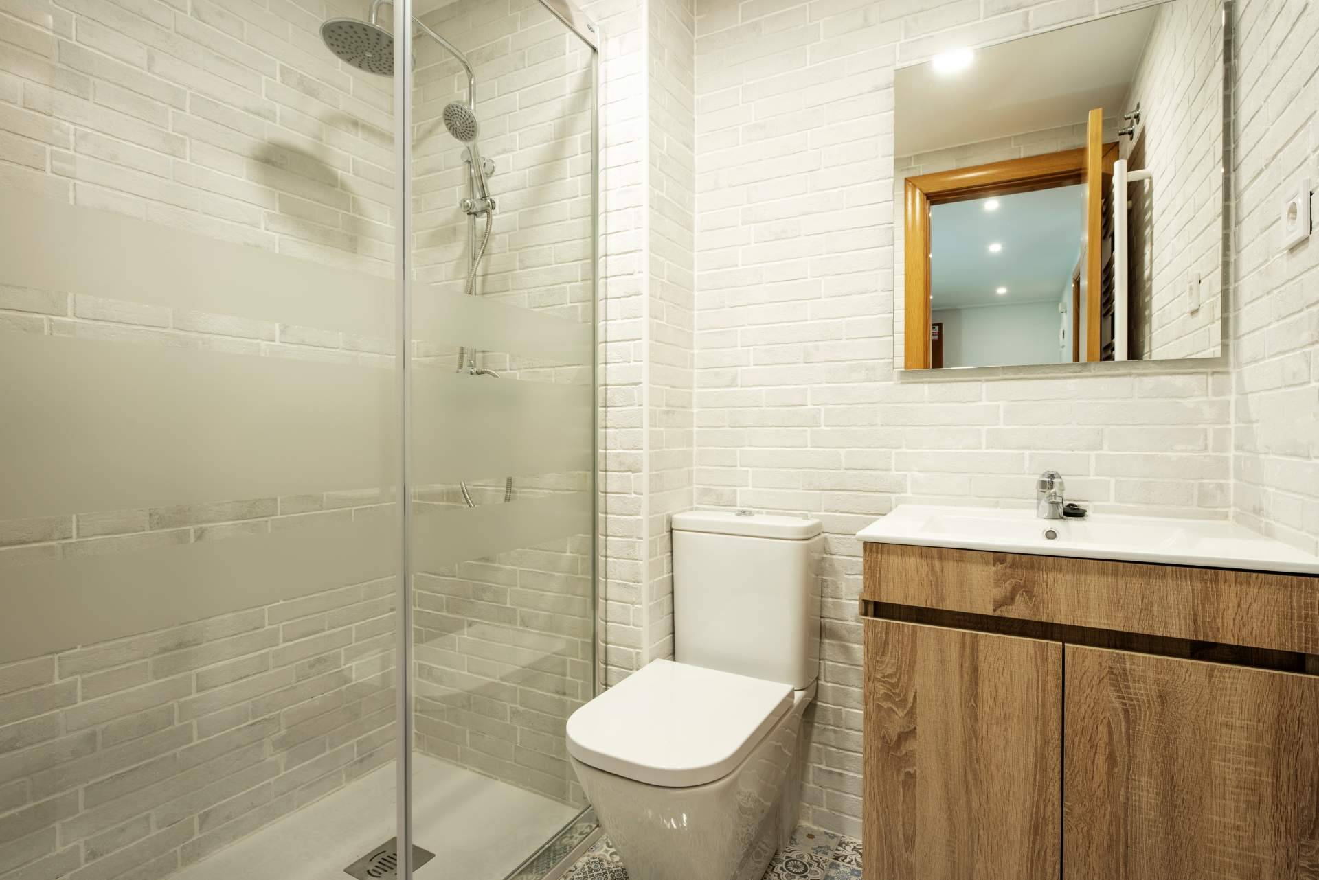 Los diferentes tipos de mampara de baño que ofrece Tot Mampara