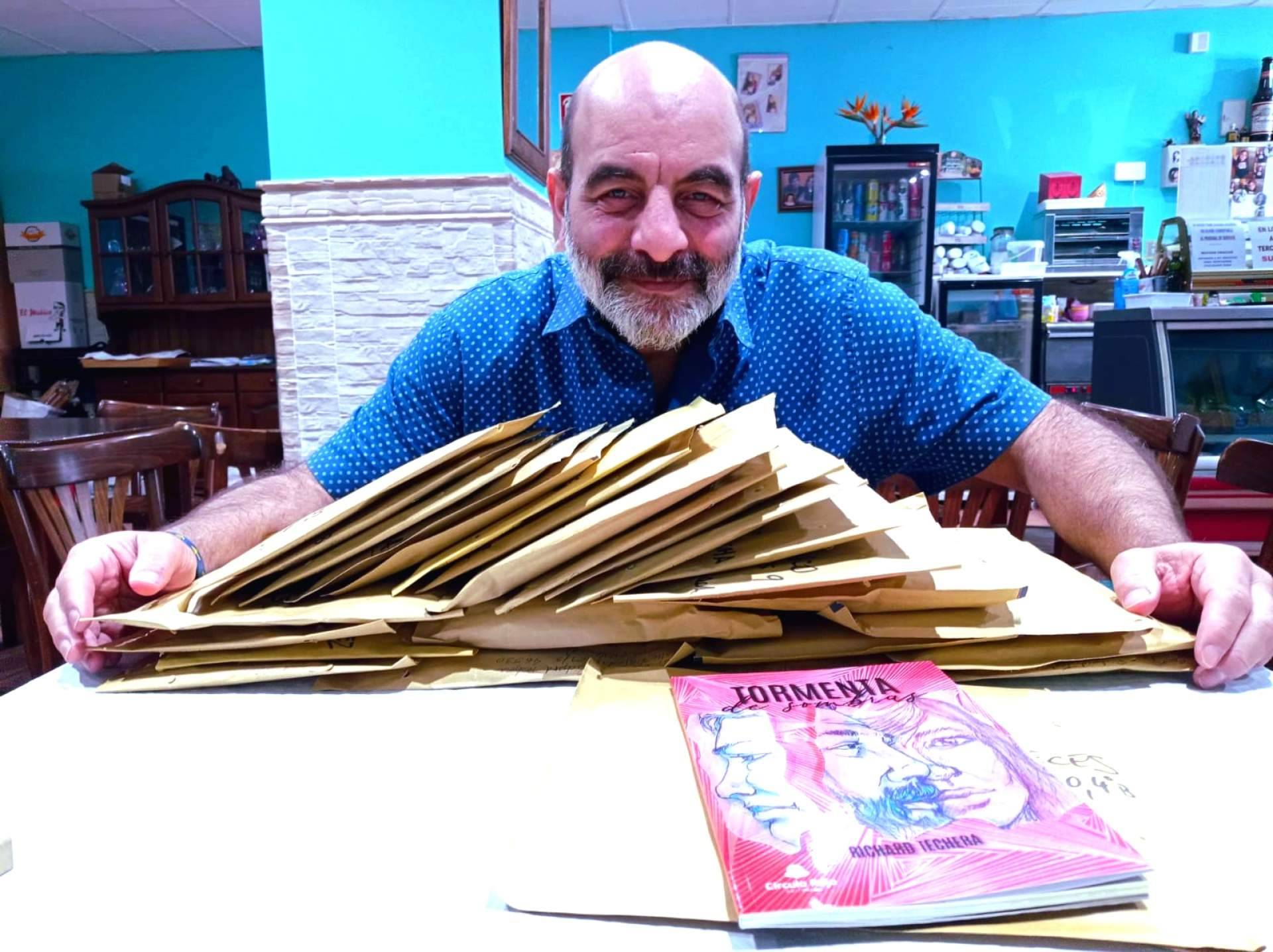 Richard Techera publica la segunda edición de 'Tormenta de sombras', una obra transgresora dirigida a un público de mente abierta