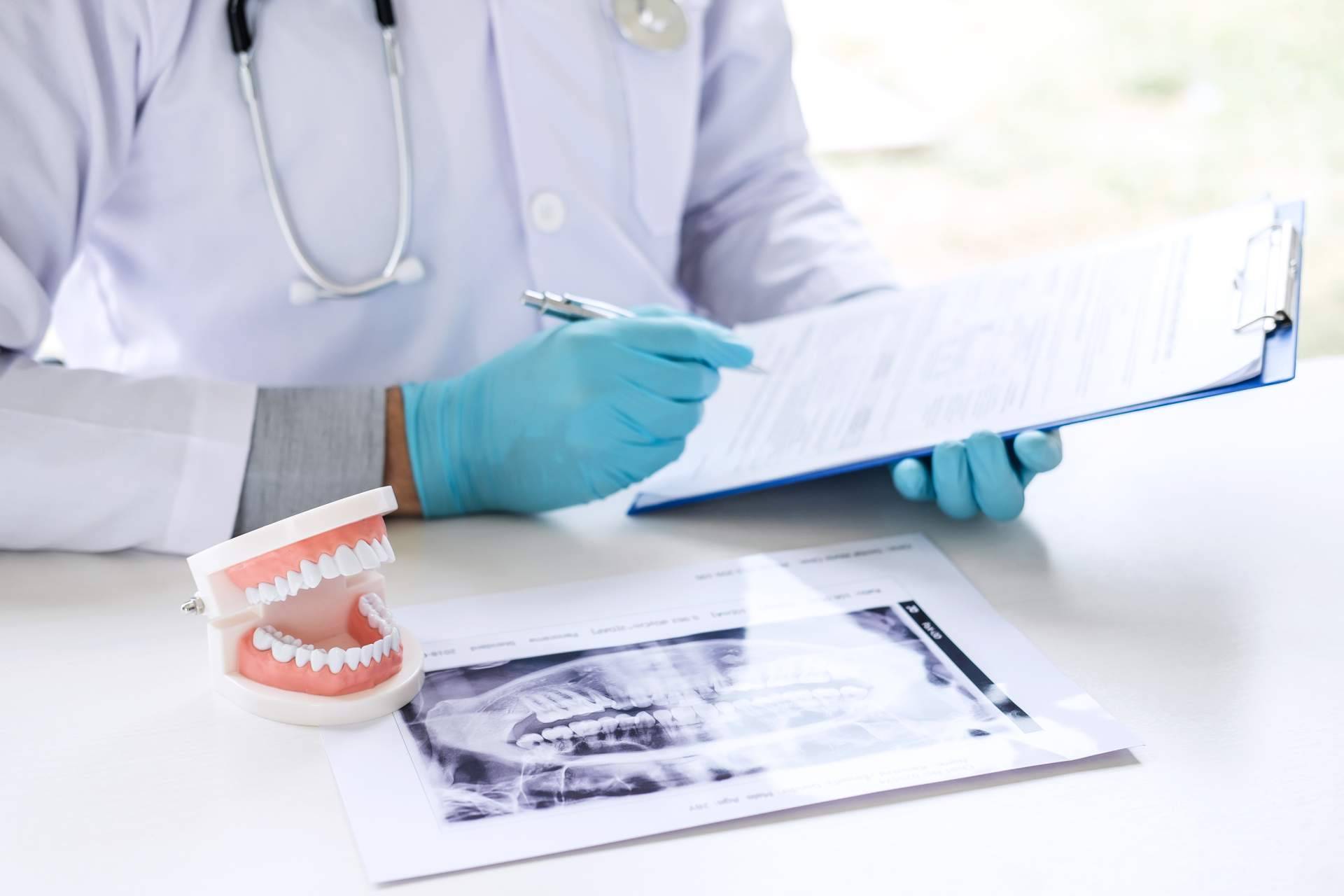 10 razones para acudir a un cirujano maxilofacial para problemas bucales
