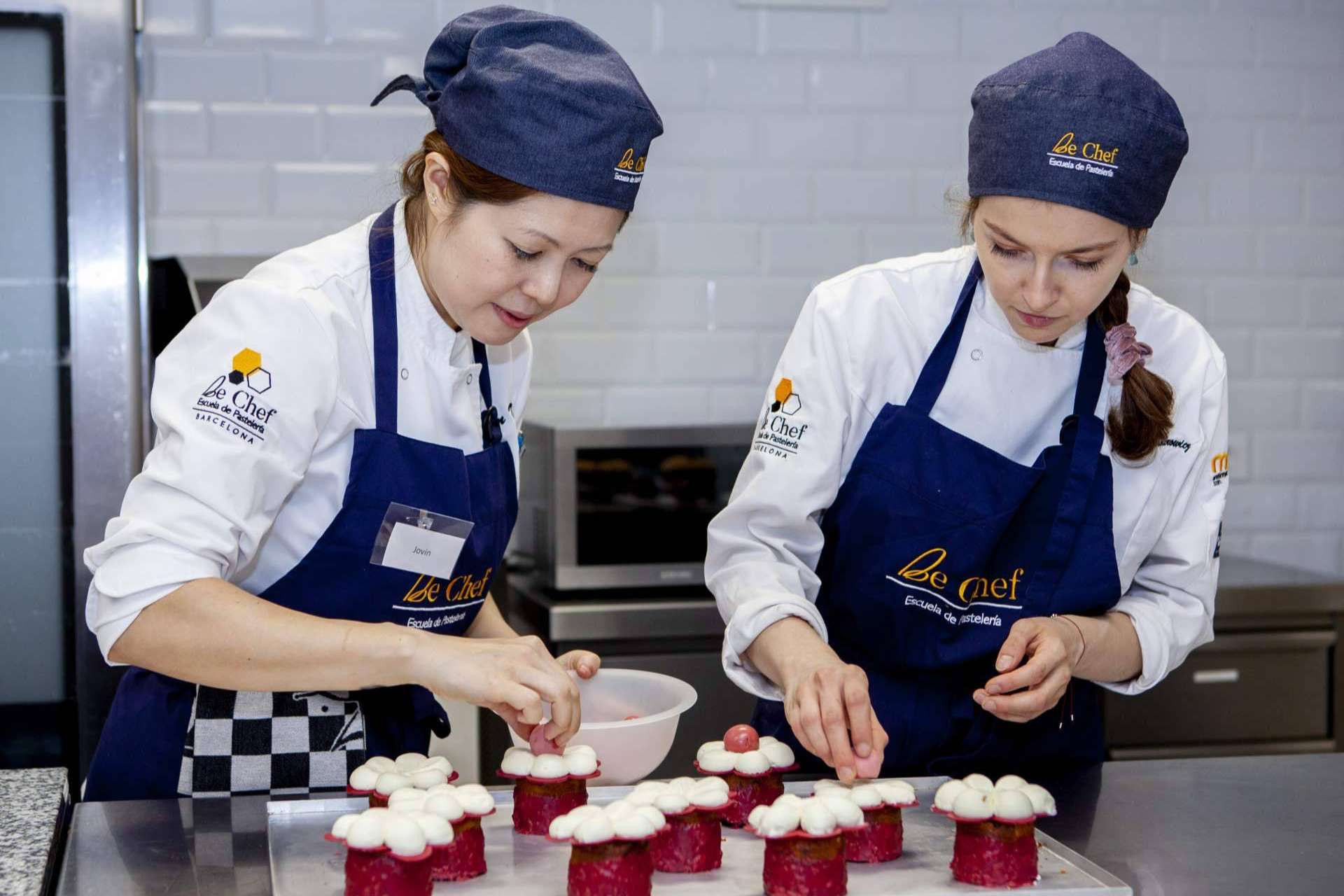 Formarse con los cursos de pastelería en Barcelona de máximo nivel de la mano de Be Chef