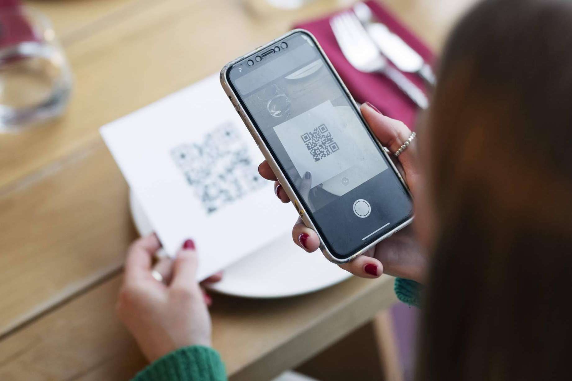 Digitalessen explica las 5 ventajas de contratar una agencia de marketing gastronómico