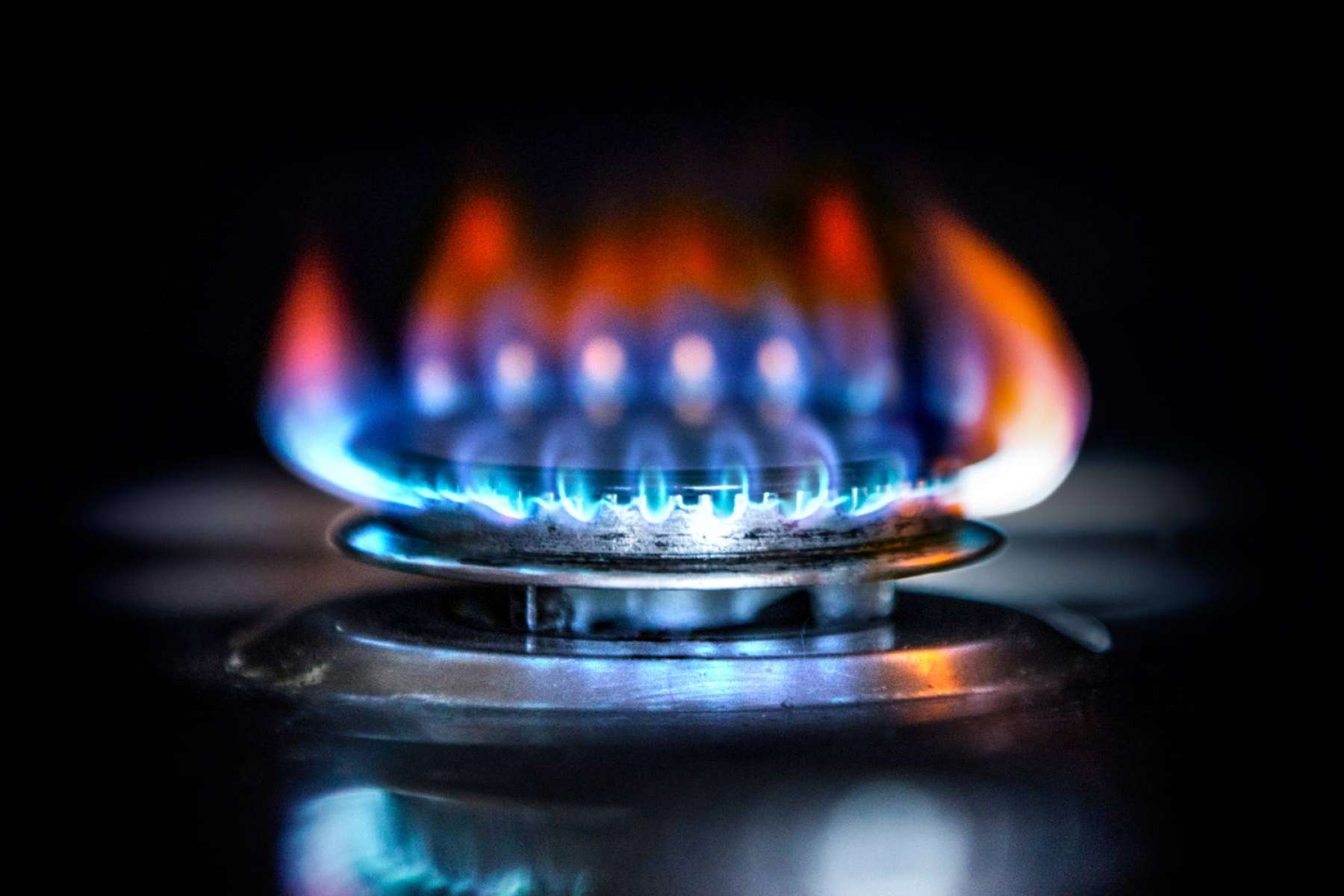 Eneryou ofrece la posibilidad de contratar servicios de gas natural a precios competitivos y de productores locales