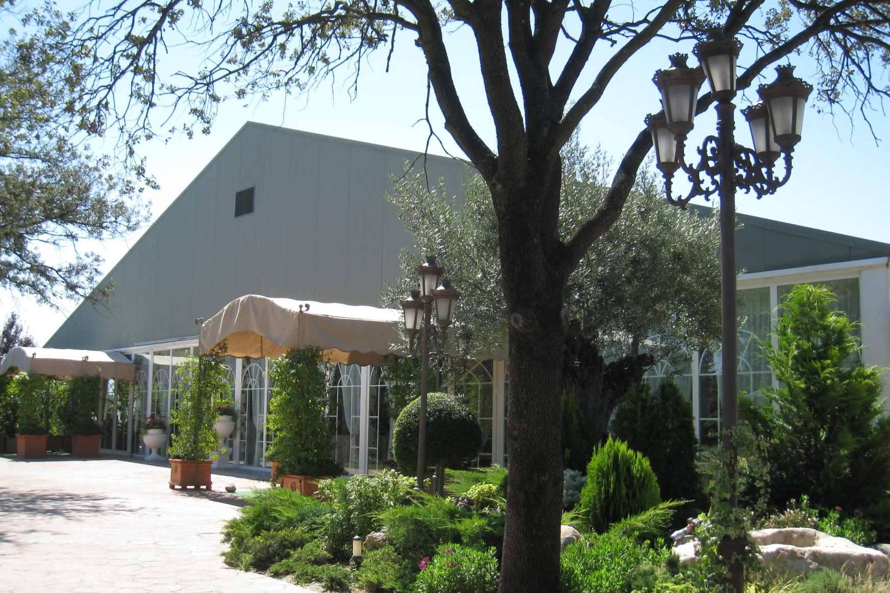 ForoTec ofrece soluciones para disfrutar de una boda, salones de banquetes