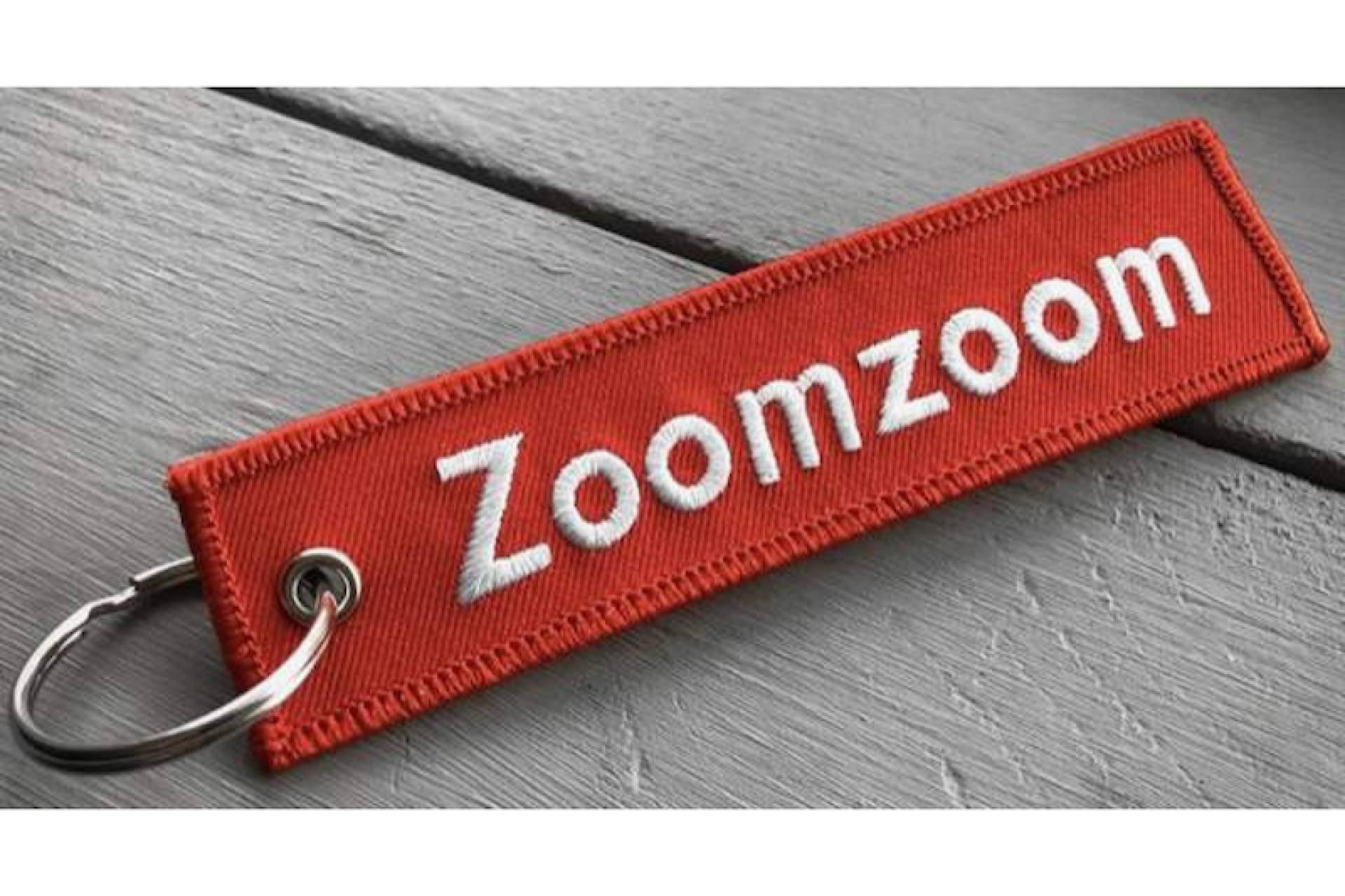 Tu Pulsera.es ofrece artículos para eventos como llaveros personalizados