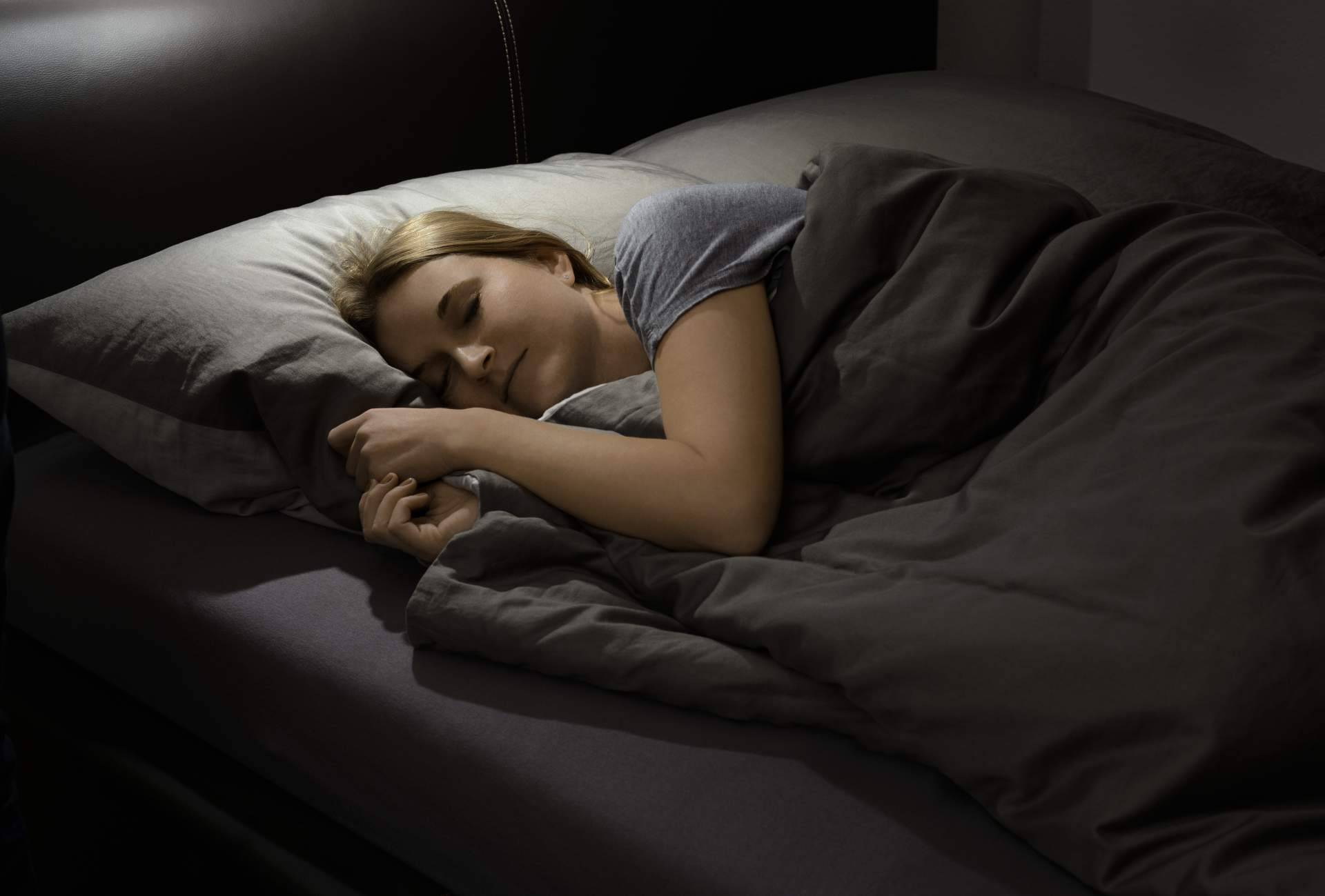¿Cómo afecta el calor al descanso?, Dormitienda enumera algunas recomendaciones para dormir mejor