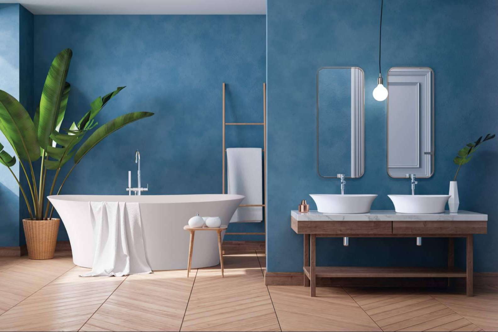 Cambiar una bañera vieja por una bañera exenta moderna de Varobath
