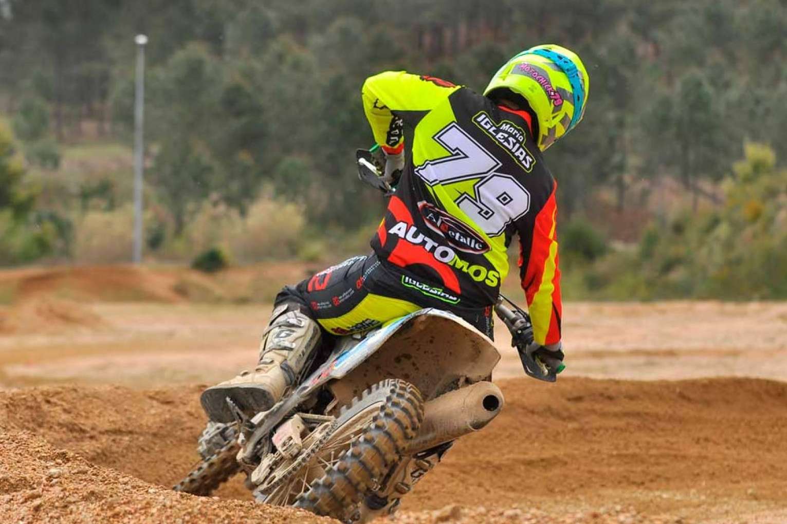 Las camisetas de motocross completamente personalizadas de ADHESIVOSEMBARRADOS