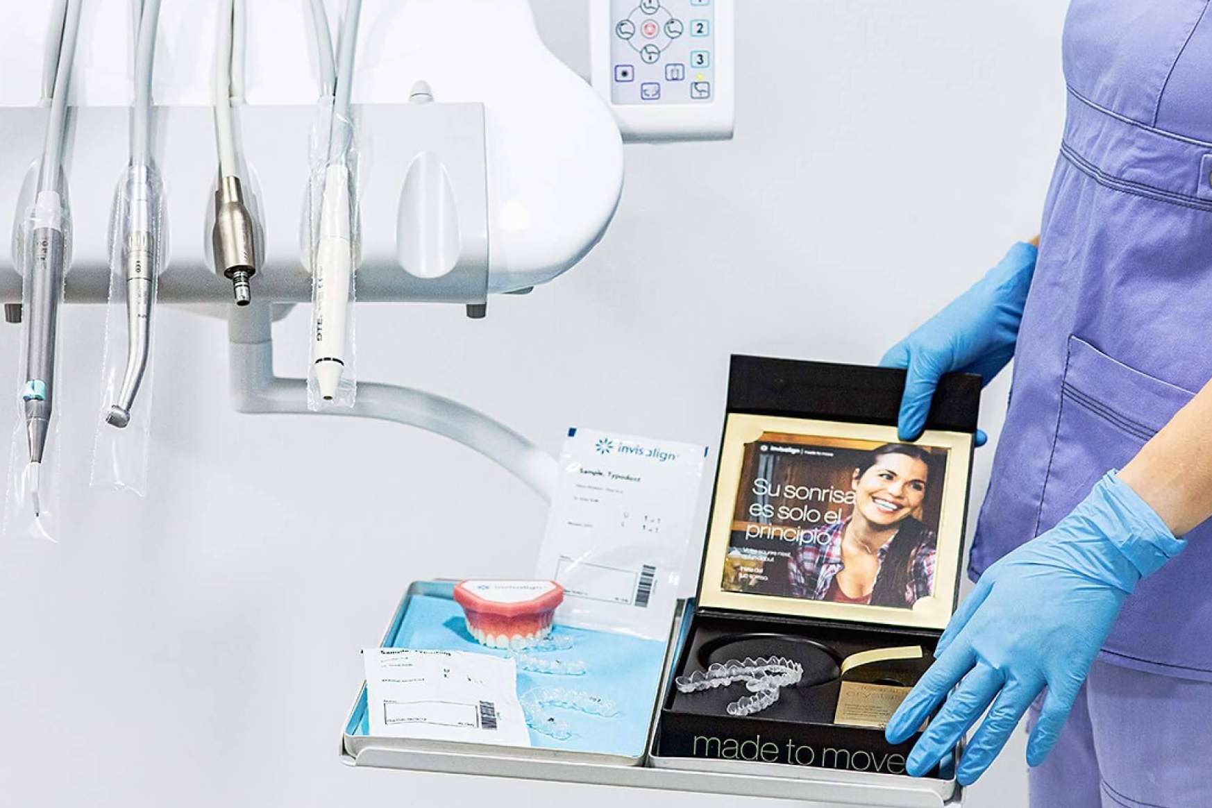 Clínica Dentinos, expertos en tratamientos de ortodoncia invisible en Málaga