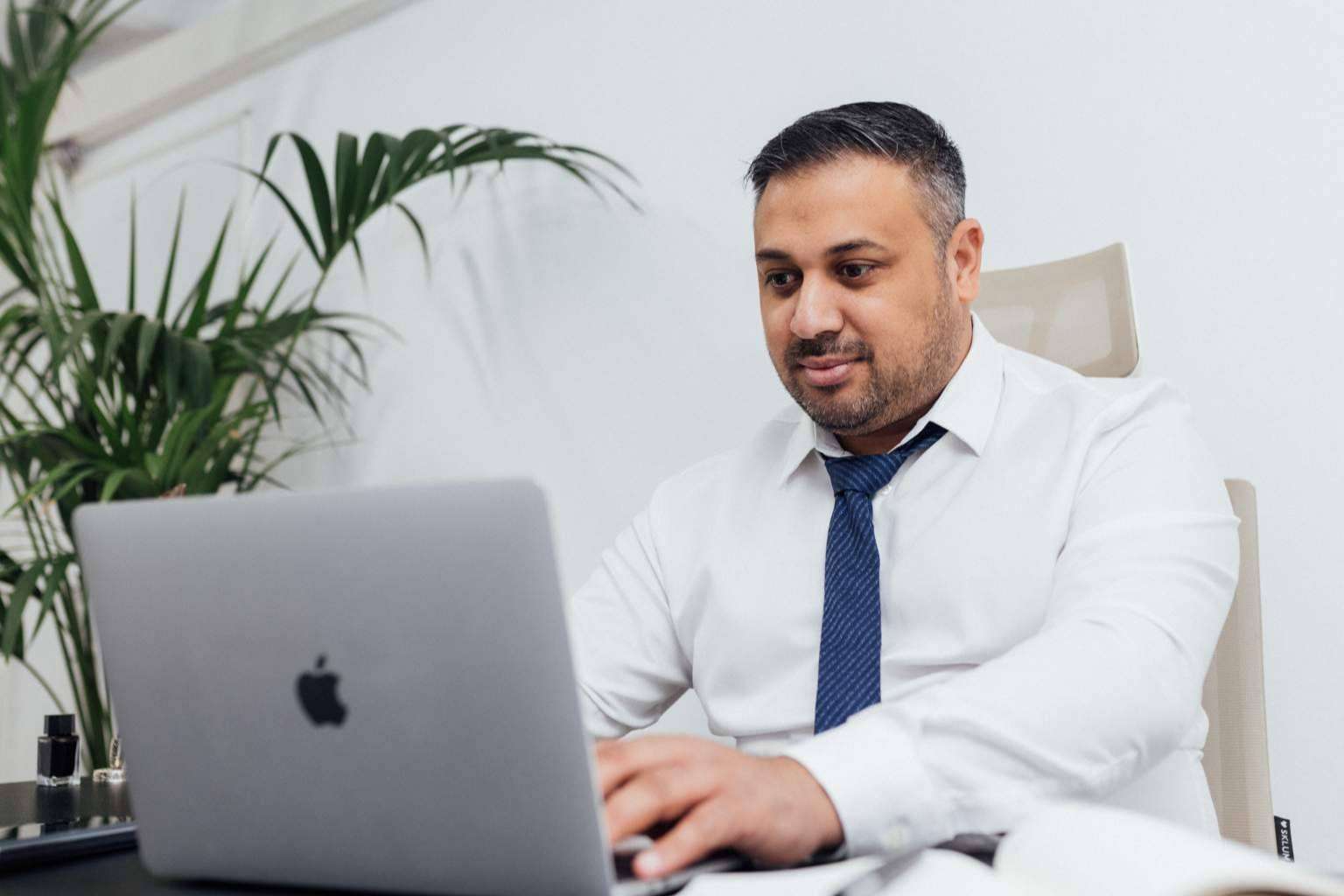 ¿Cómo emprender desde cero?