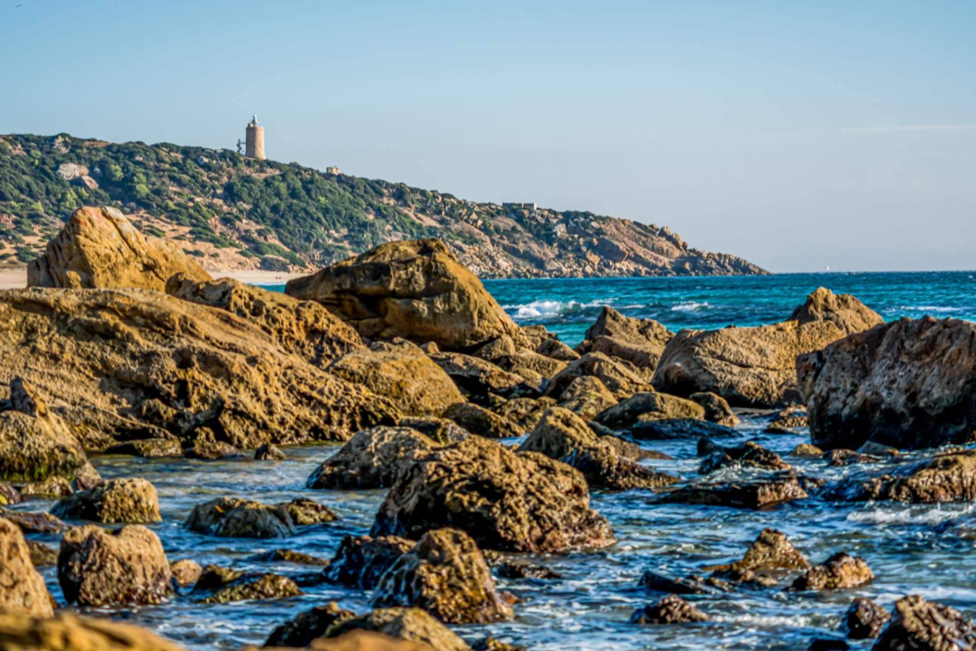 Conocer uno de los mejores sitios para alojarse en Zahara de los Atunes, Apartasuites Royal Zahara