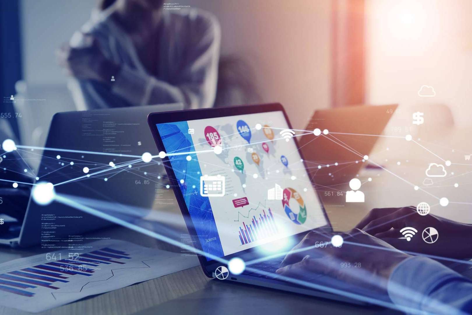 Con la Doble Titulación Máster de Constanza Business & Protocol School es posible formarse en comunicación y marketing