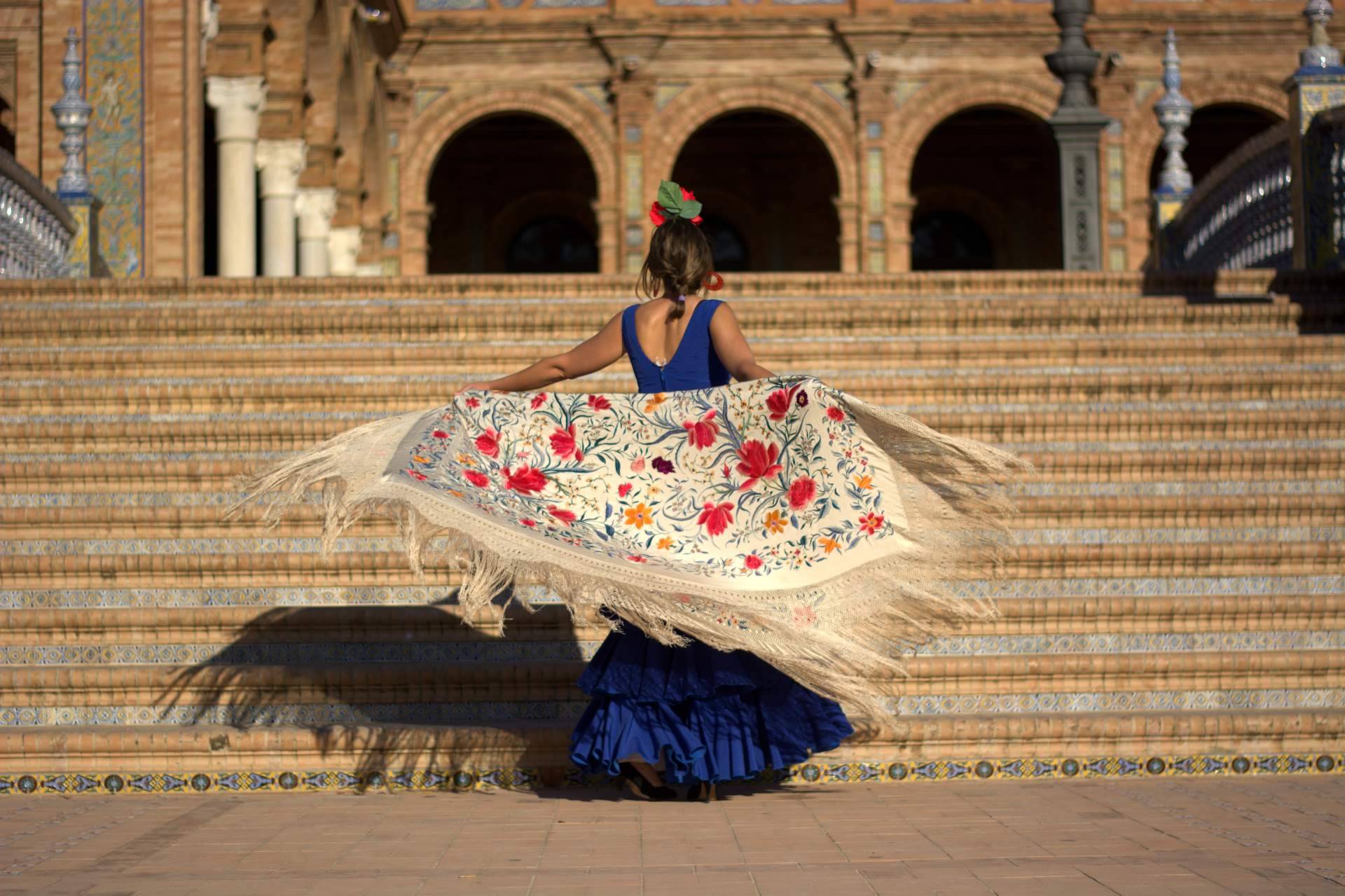 Viva La Feria destaca las tendencias en vestidos de flamenca para la feria de Málaga