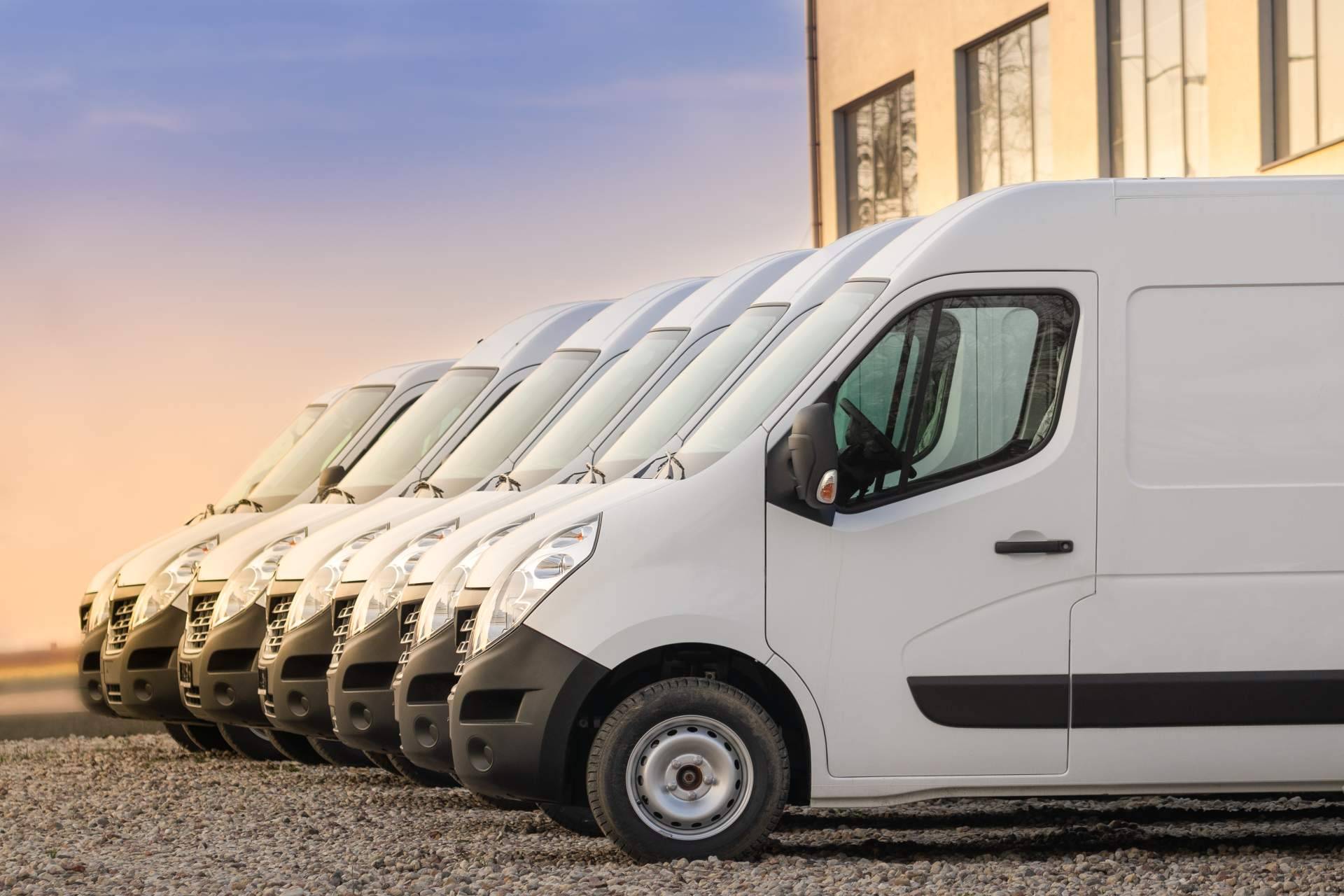 Vehículos de calidad para logística y distribución, con M10Selection