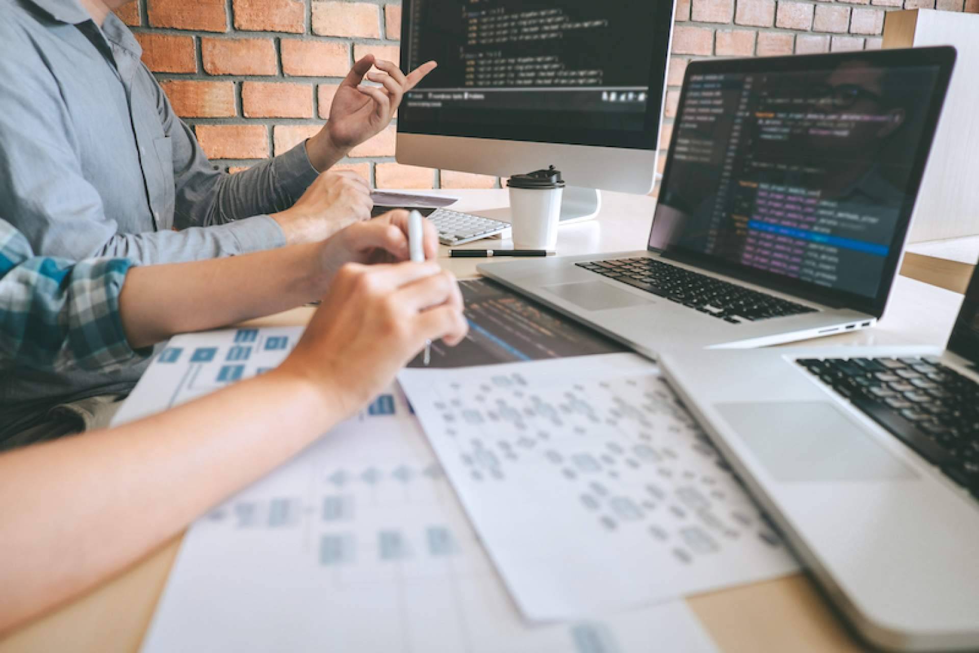 Ceesa presenta las principales ventajas del software comercial