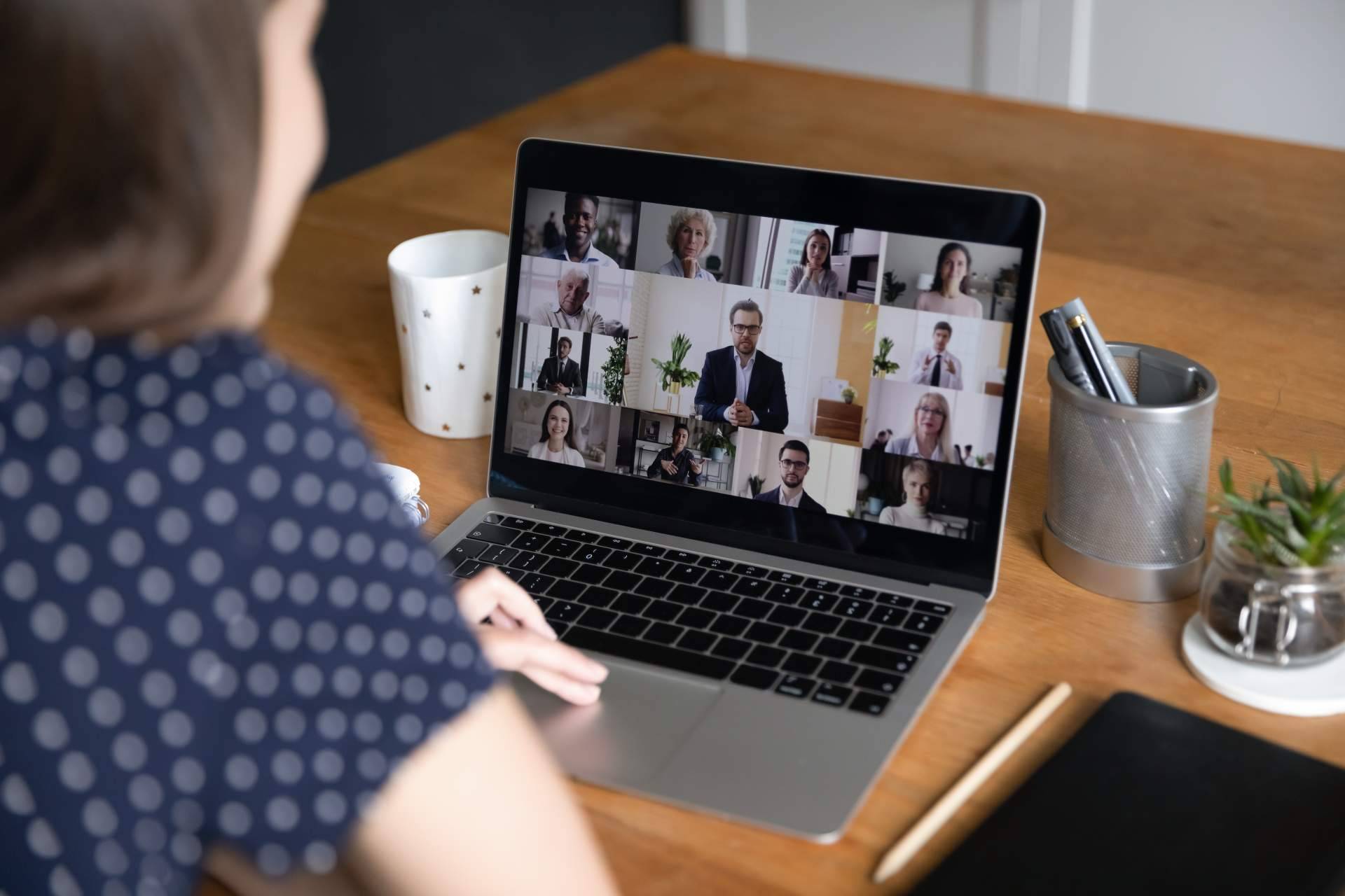 ¿Por qué es importante contar con una estrategia sólida y diferenciadora en los e-commerce?