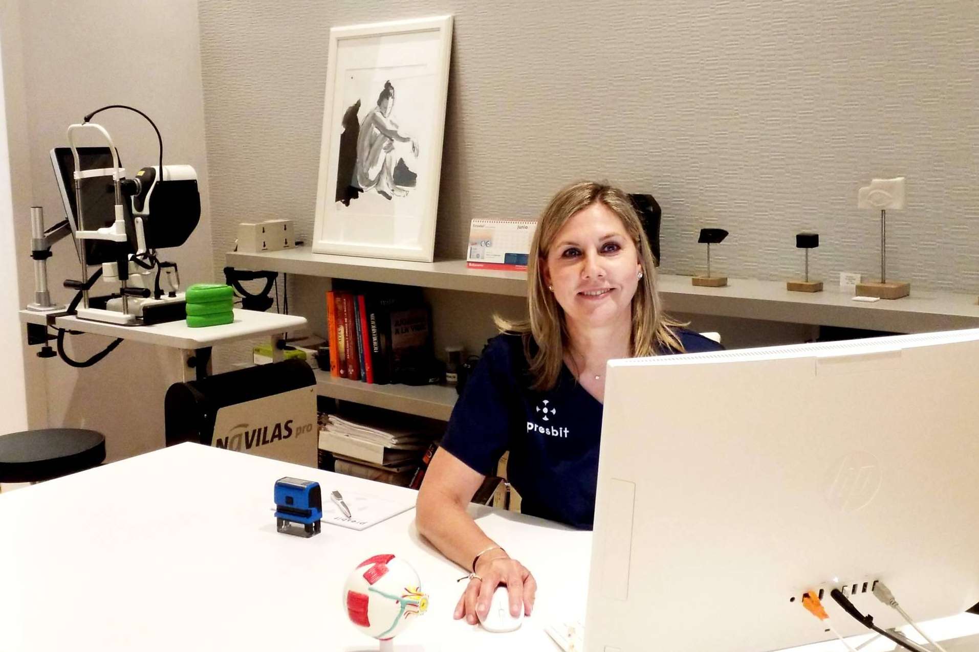 Maestra de la Mirada; el éxito de la reconocida oftalmóloga Doctora Marín
