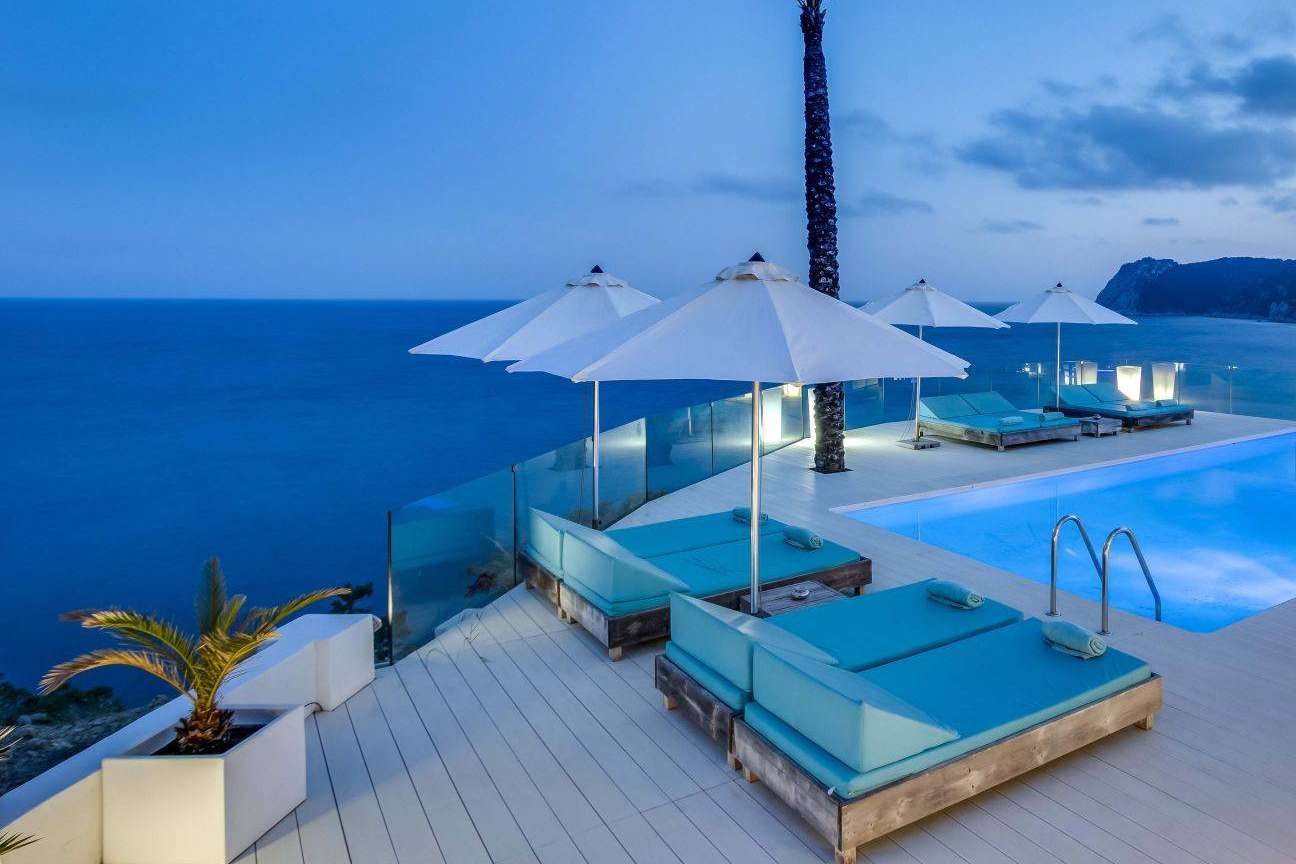 LoveMexperience ofrece una amplia oferta de villas de lujo en Ibiza