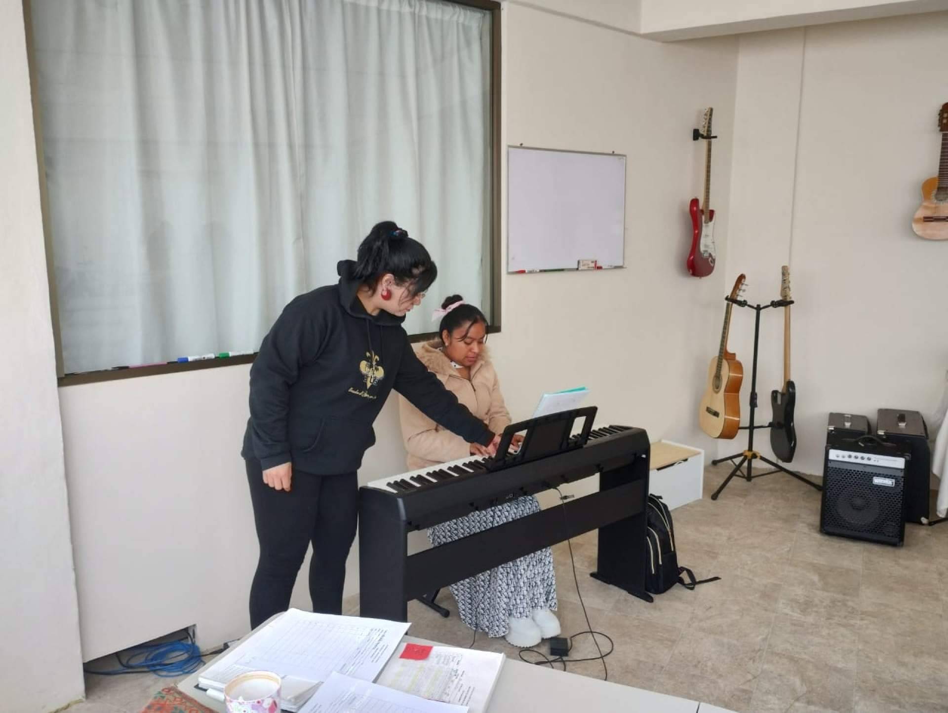 Clases de música para todos los gustos y edades, con ACAD Arts