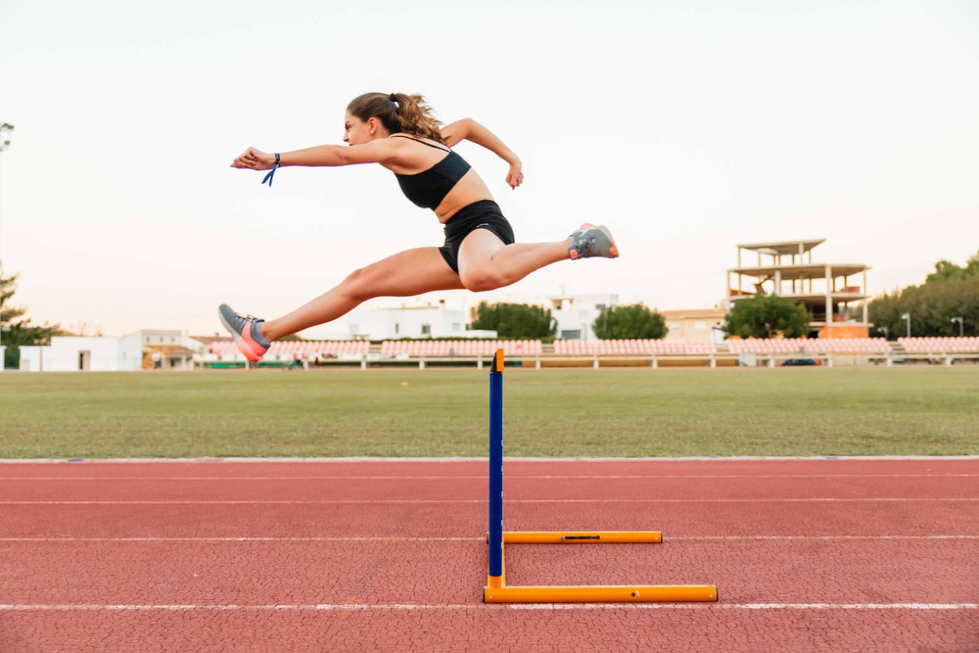 Educación superior para atletas y deportistas en España con Formación Eduka