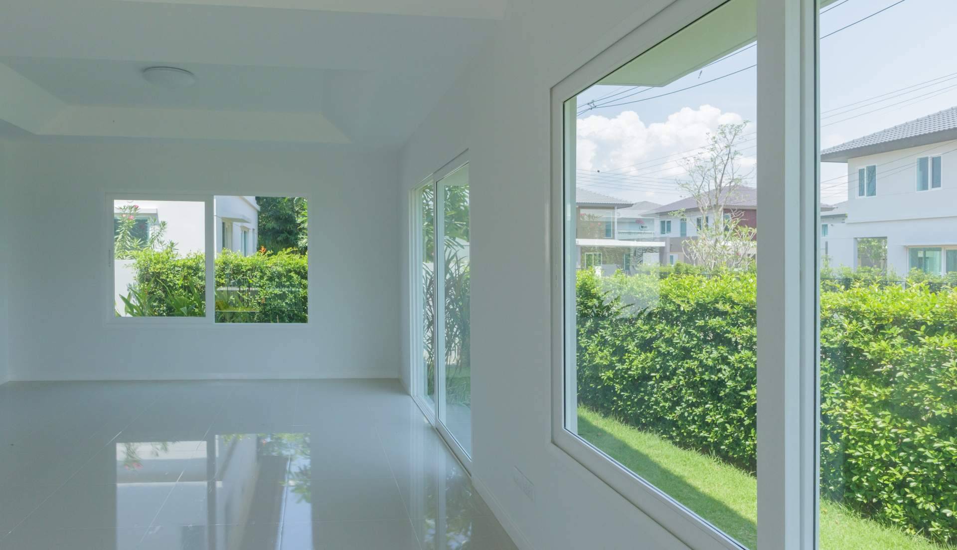 Renovar el hogar con puertas y ventanas exteriores de PVC disponibles en FácilReformas