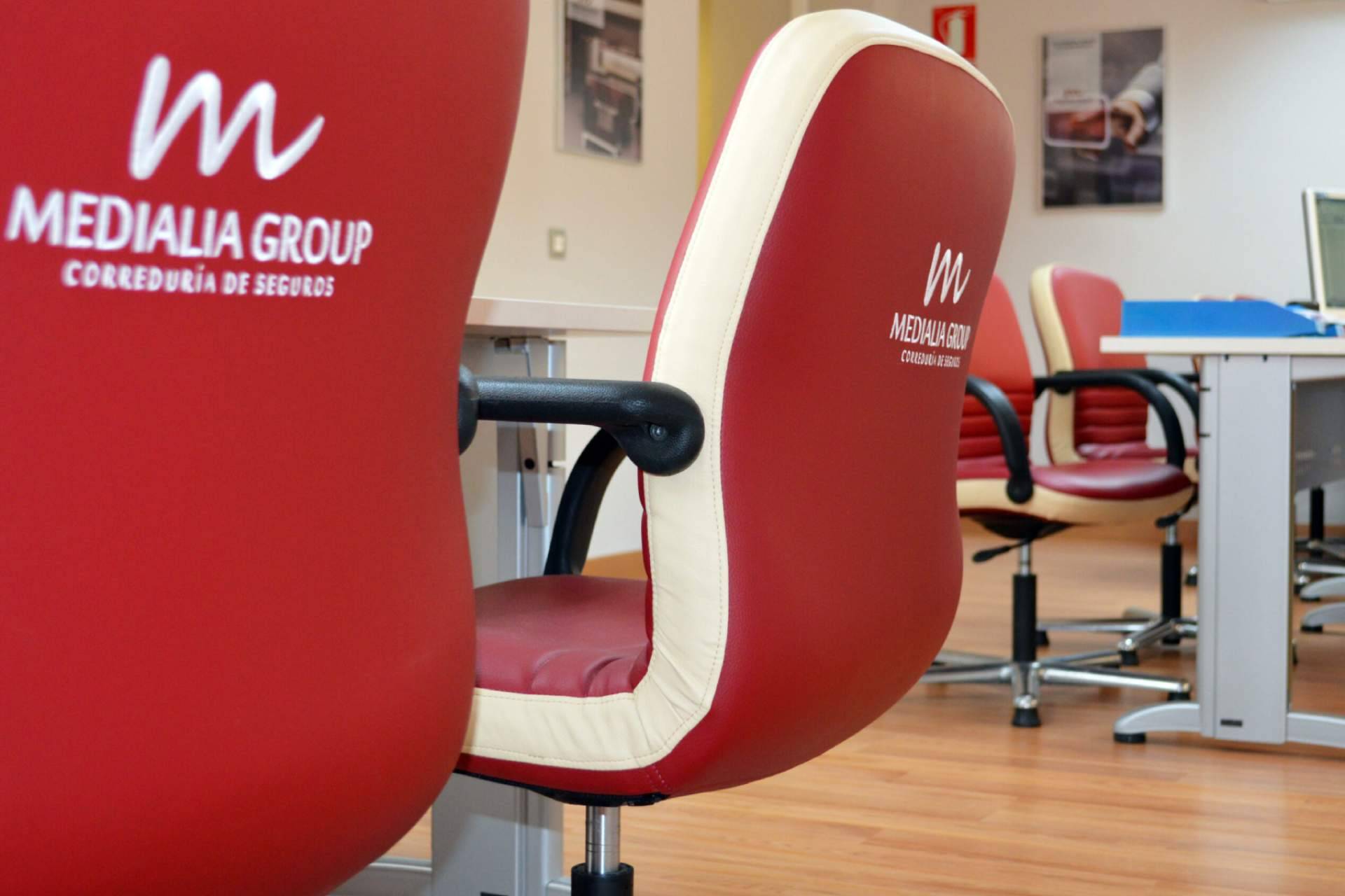 Medialia Group es una correduría de seguros que ofrece la oportunidad de operar como parte de sus franquicias de seguros