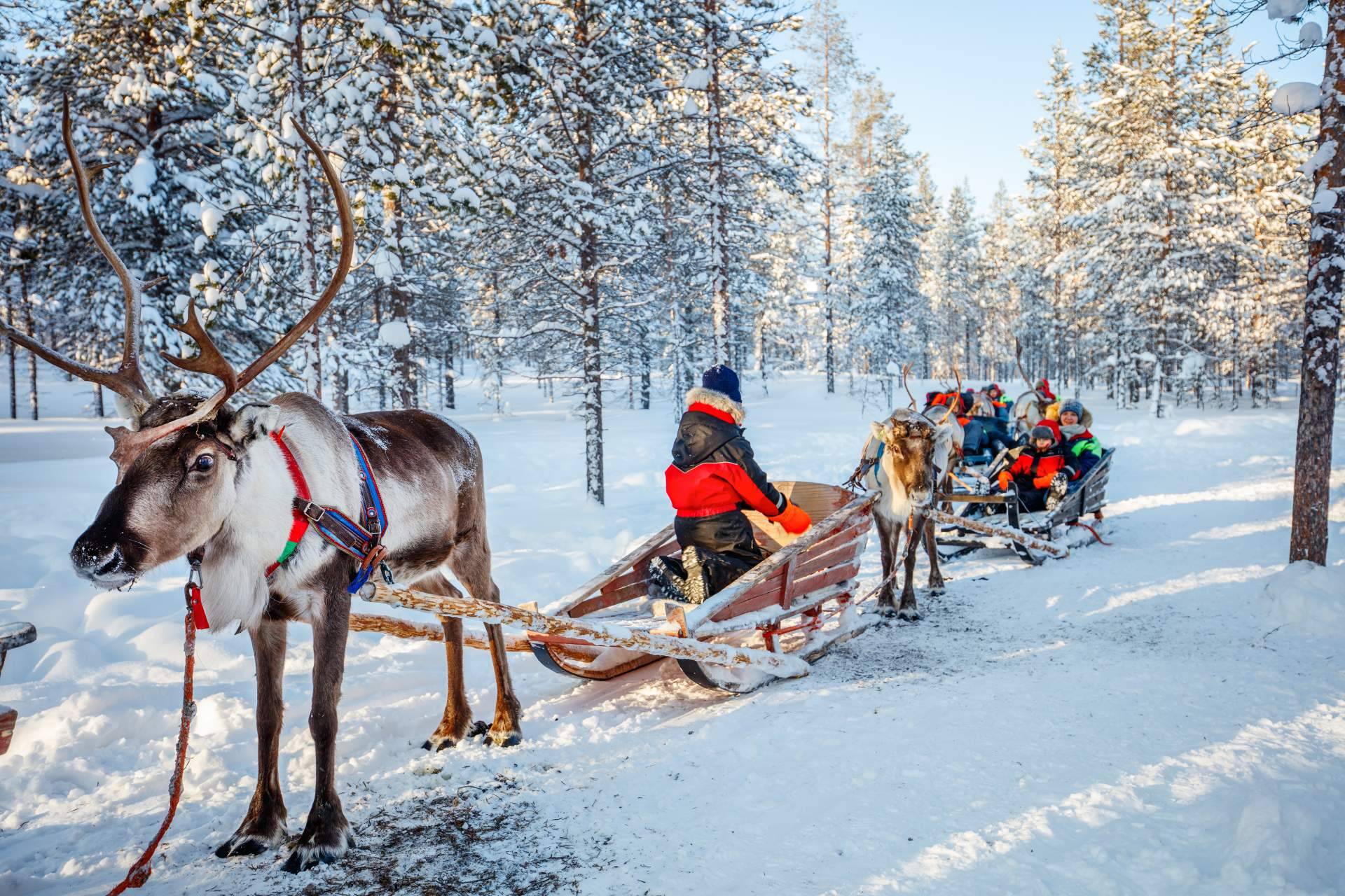Laponia Viajes permite hacer realidad un encuentro con Papá Noel en la Laponia finlandesa