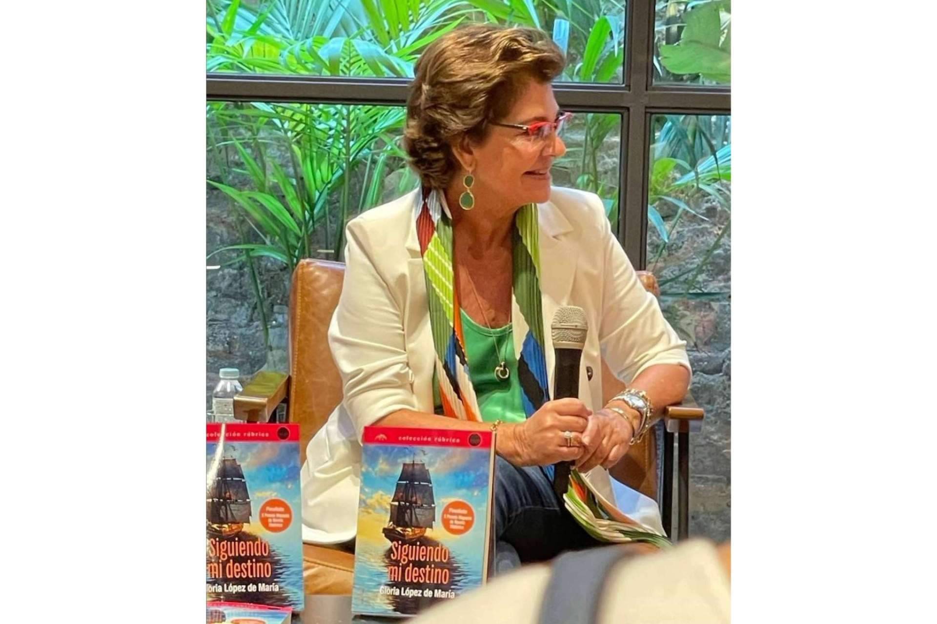 El nuevo libro de Gloria López de María Rodríguez, 'Siguiendo mi destino'